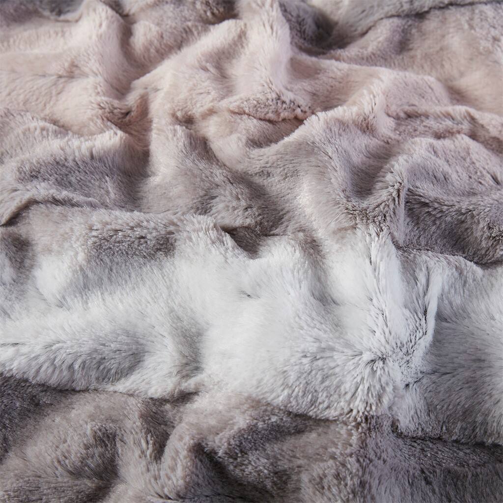 Alt View 5. Gracie Mills - Gracie Mills Shawn Brushed Faux Fur to Mink Oversized Throw - Blush/Grey.