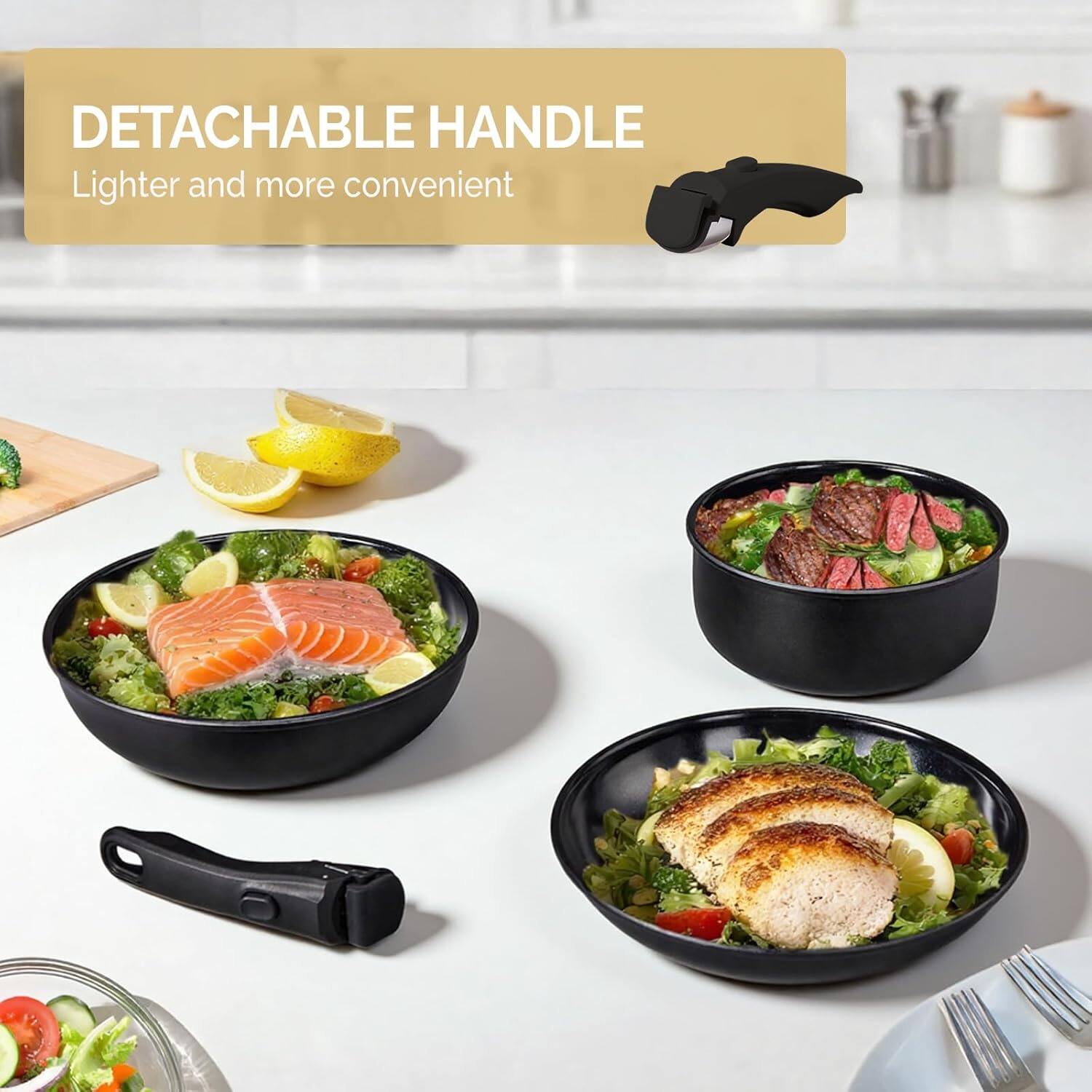 DETACHABLE HANDLE  
Lighter and more convenient