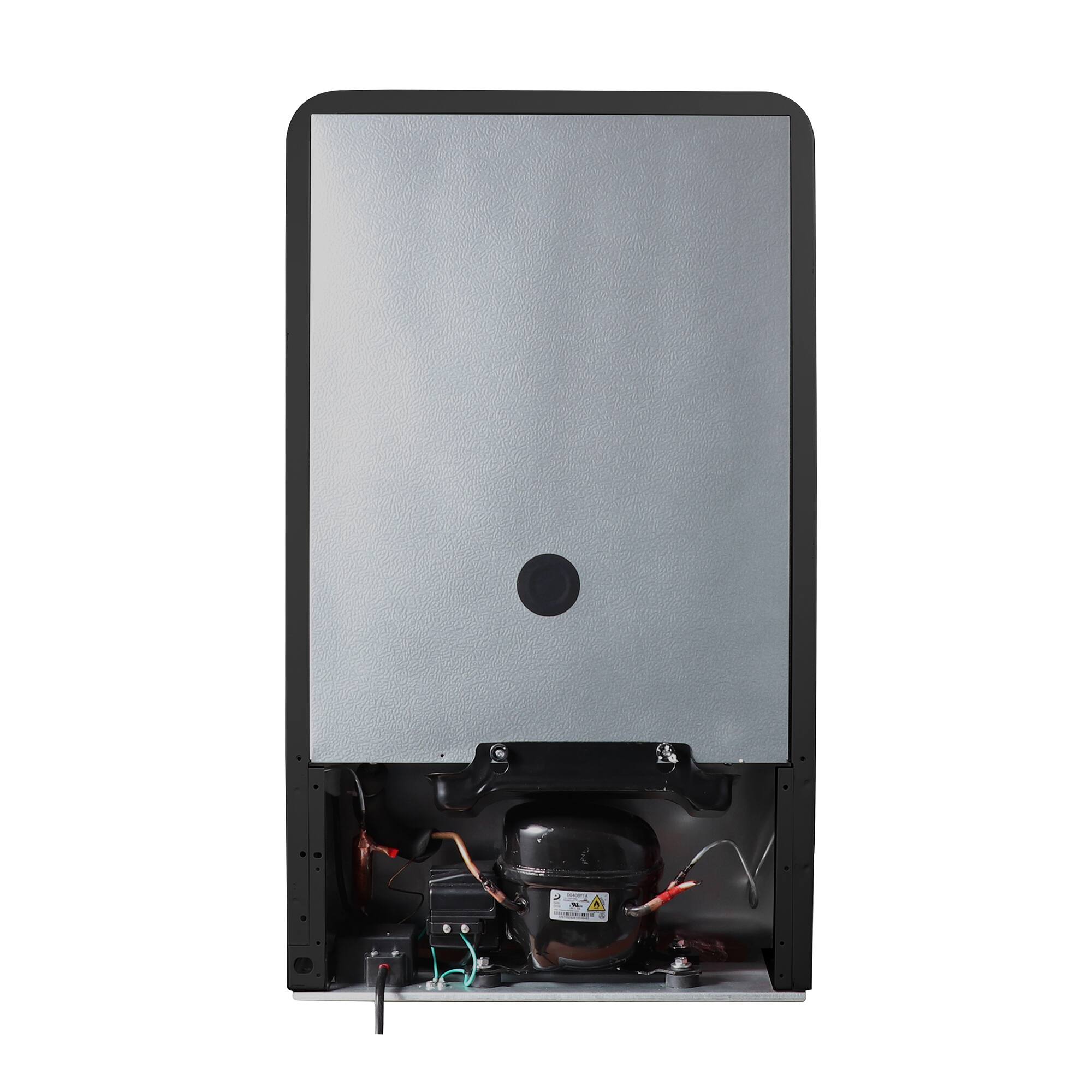 Alt View 5. Magic Chef - 3.4-Cu. Ft. Retro Beverage Cooler - Black.