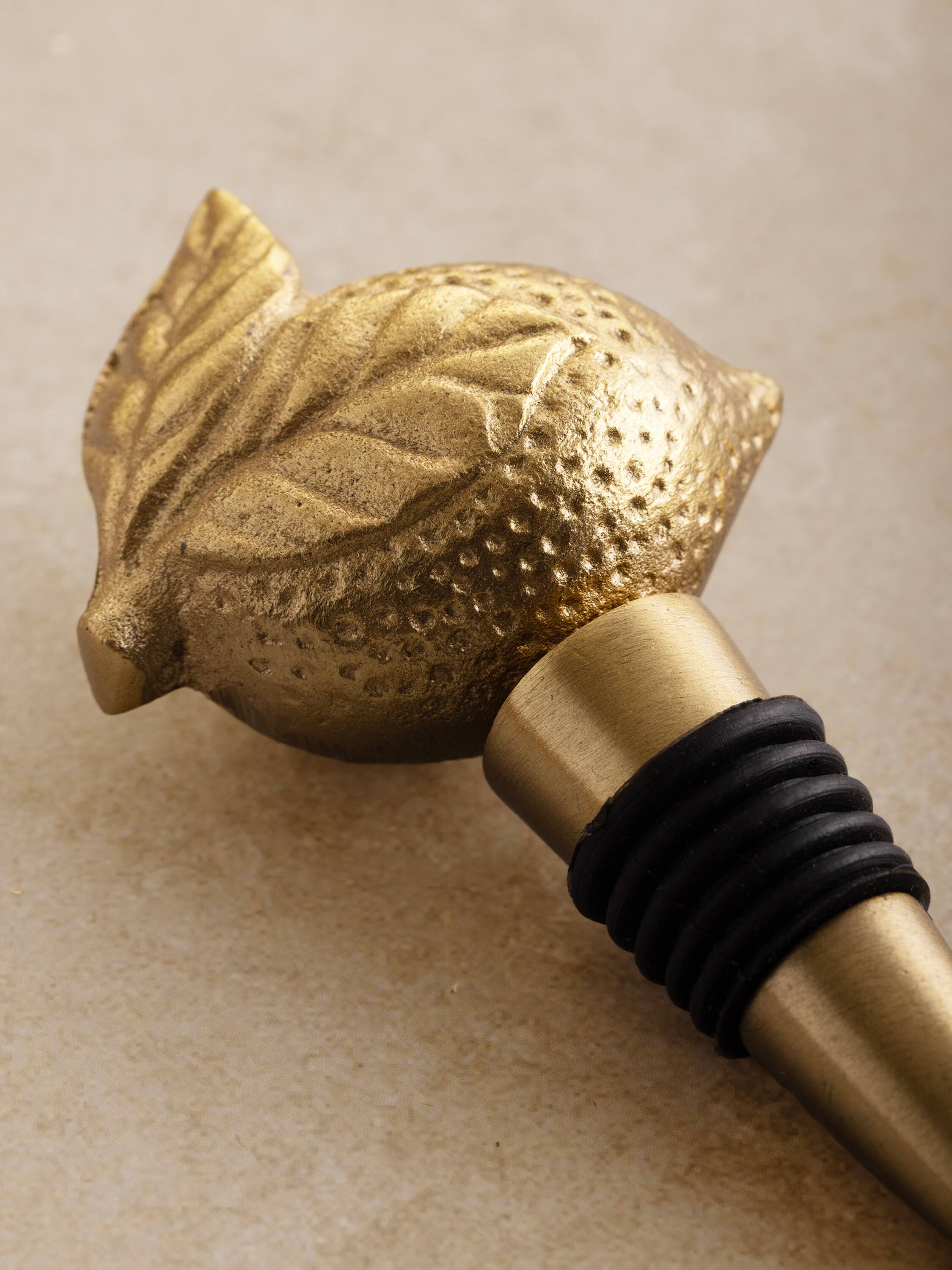 Left. GAURI KOHLI - Bergen Wine Bottle Stopper - Matte gold.