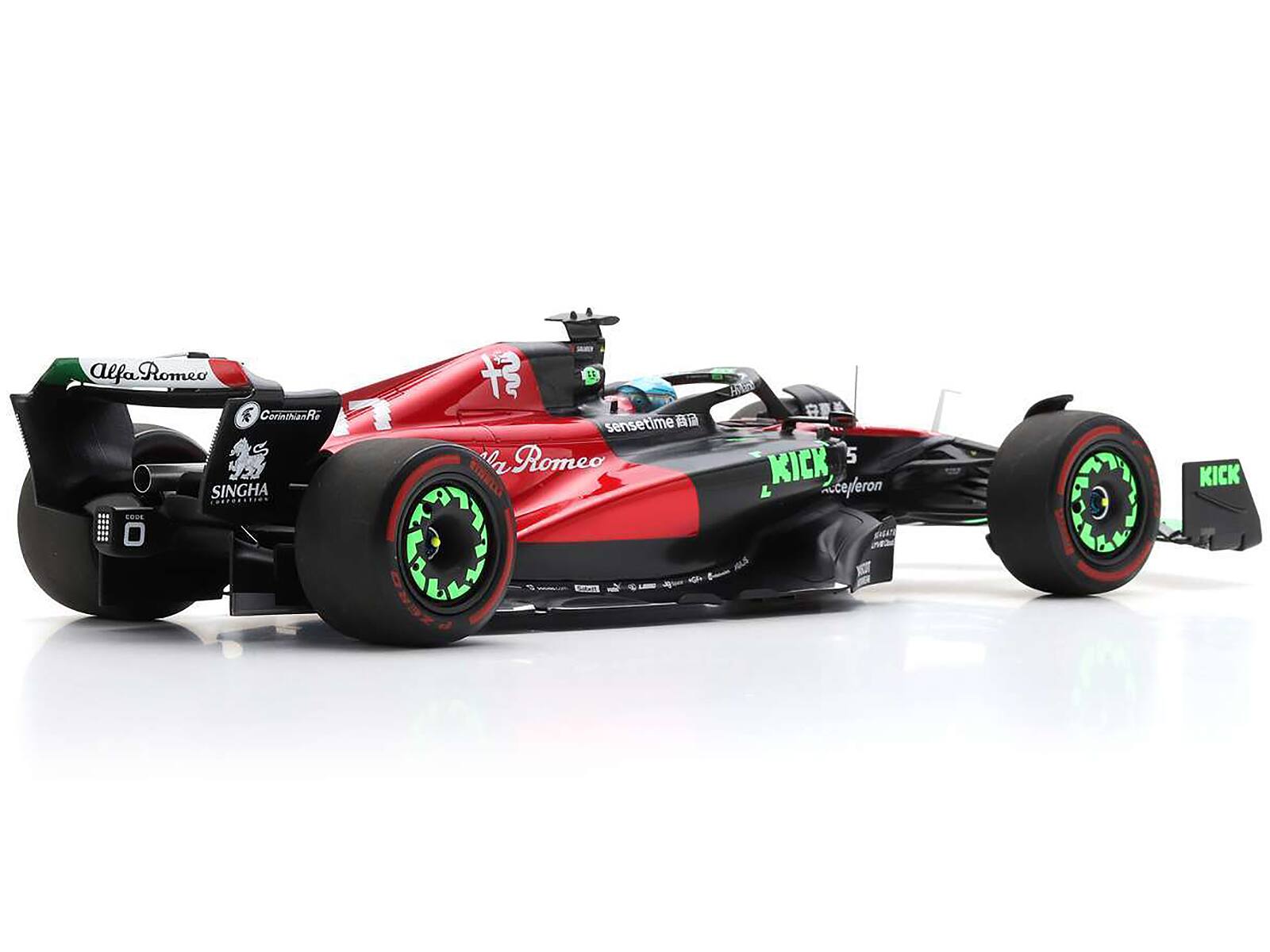 Alfa Romeo  
Corinthian Ro  
SINGHA  
sensetime  
KICK  
5  
KICK  
Alfa Romeo  
KICK  
SINGHA  
CODE