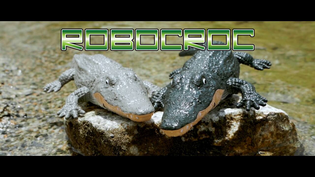 Left. Jupiter Creations - Robocroc R/C  Remote Controlled Water Crocodile.