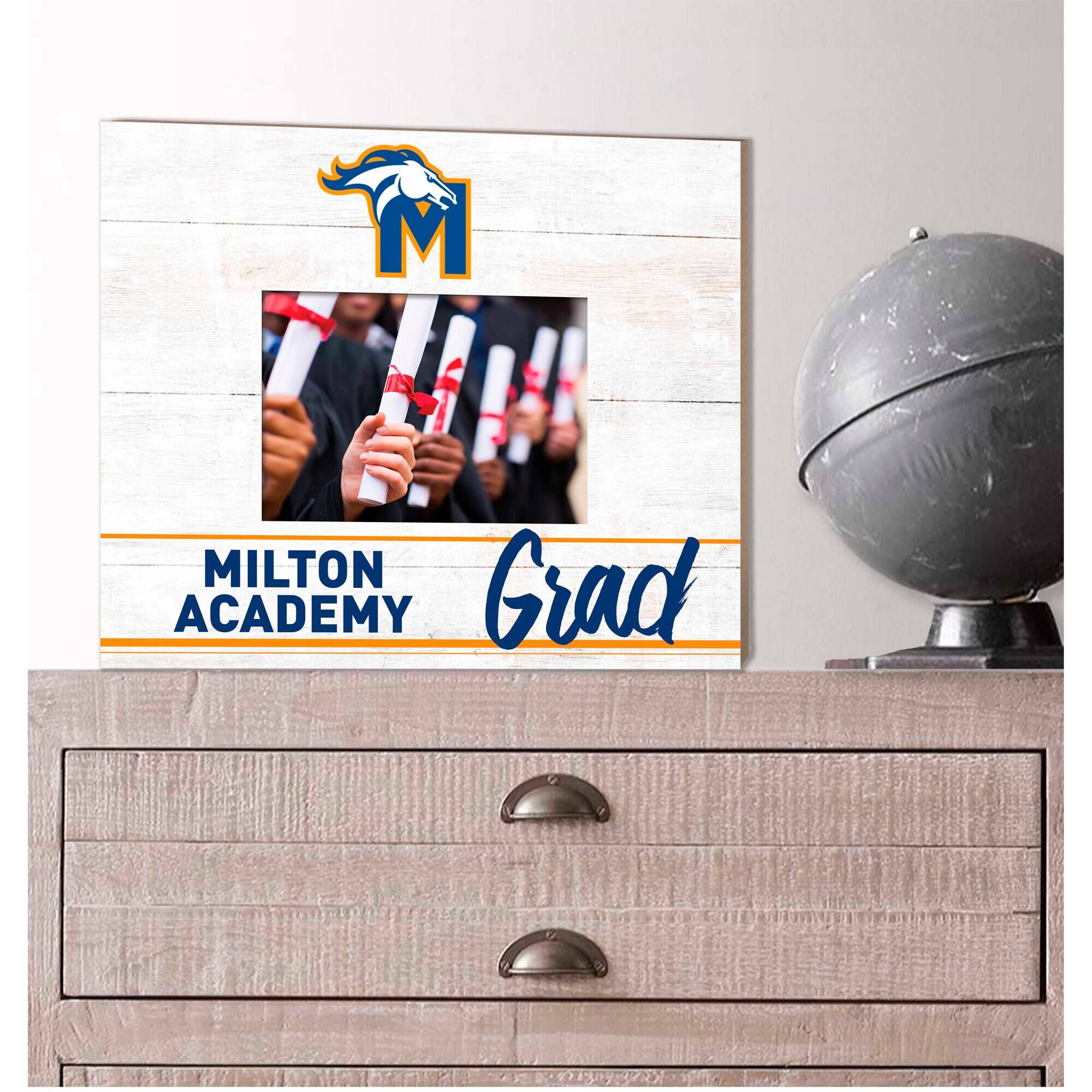 MILTON ACADEMY Grad