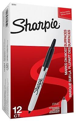 Sharpie  
12 CT  
MARKS ON MOST SURFACES  
MARQUE SUR LA PLUPART DES SURFACES  
FINE  
PERMANENT MARKER  
MARQUEUR PERMANENT  
RETRACTABLE  
RETRACTABLE