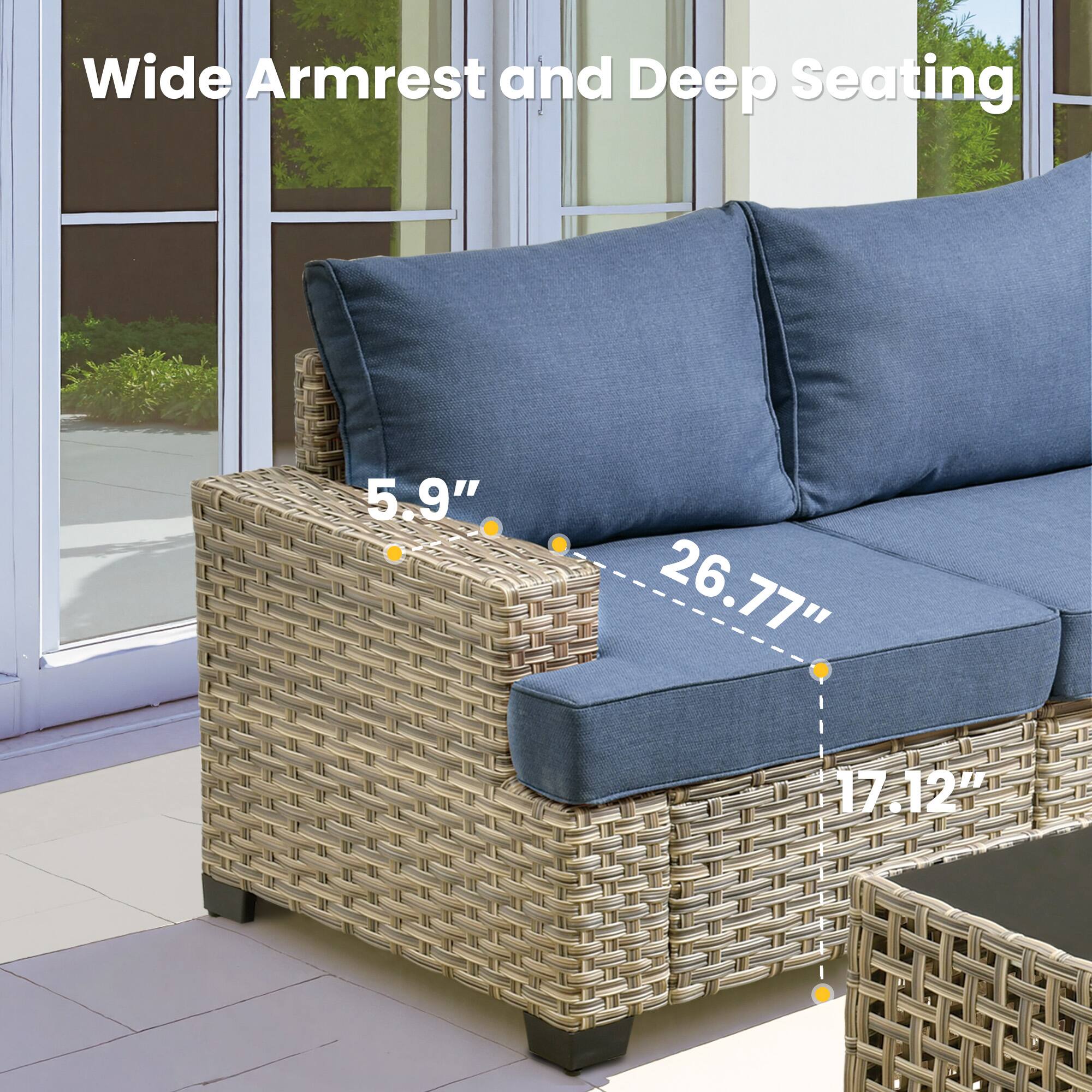 Wide Armrest and Deep Seating  
5.9" 26.77" 17.12"