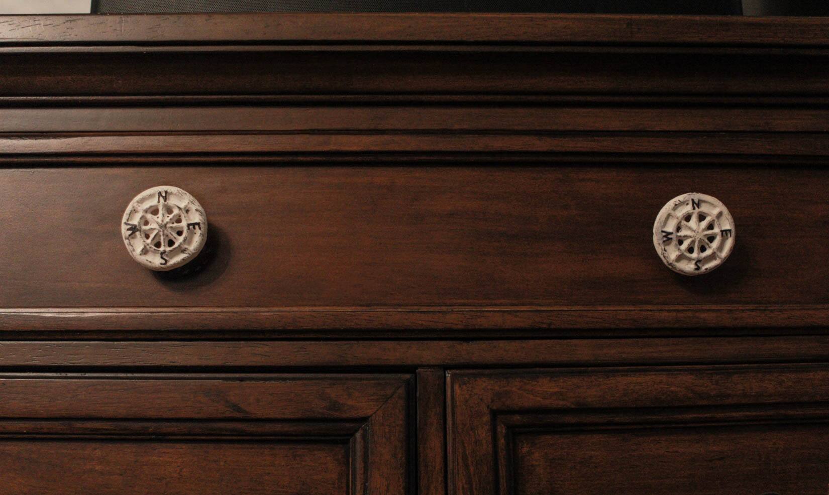 Alt View 4. Zeckos - Set of 12 White Cast Iron Compass Rose Cabinet Hardware Knobs Drawer Pull Handle - White.