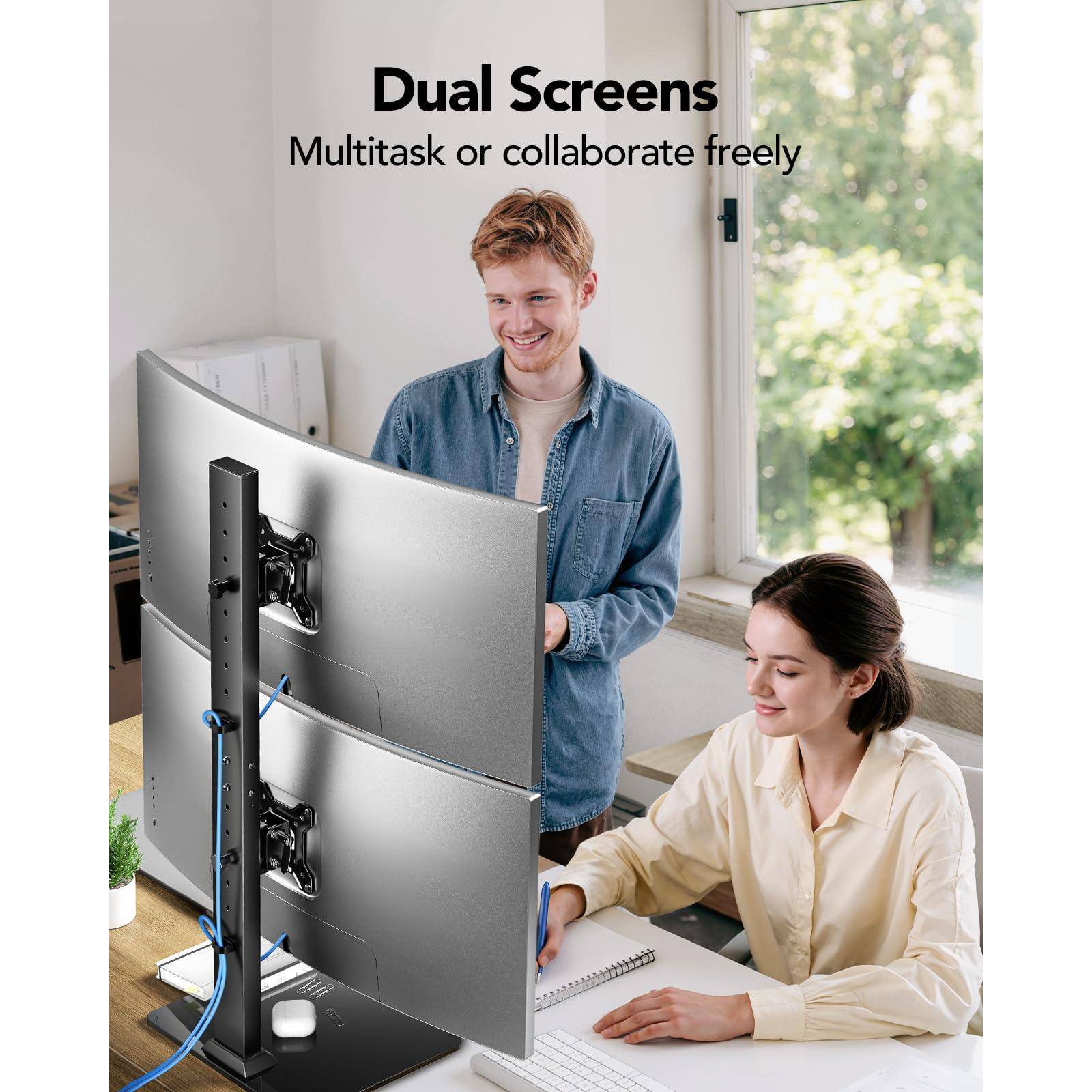 Dual Screens  
Multitask or collaborate freely