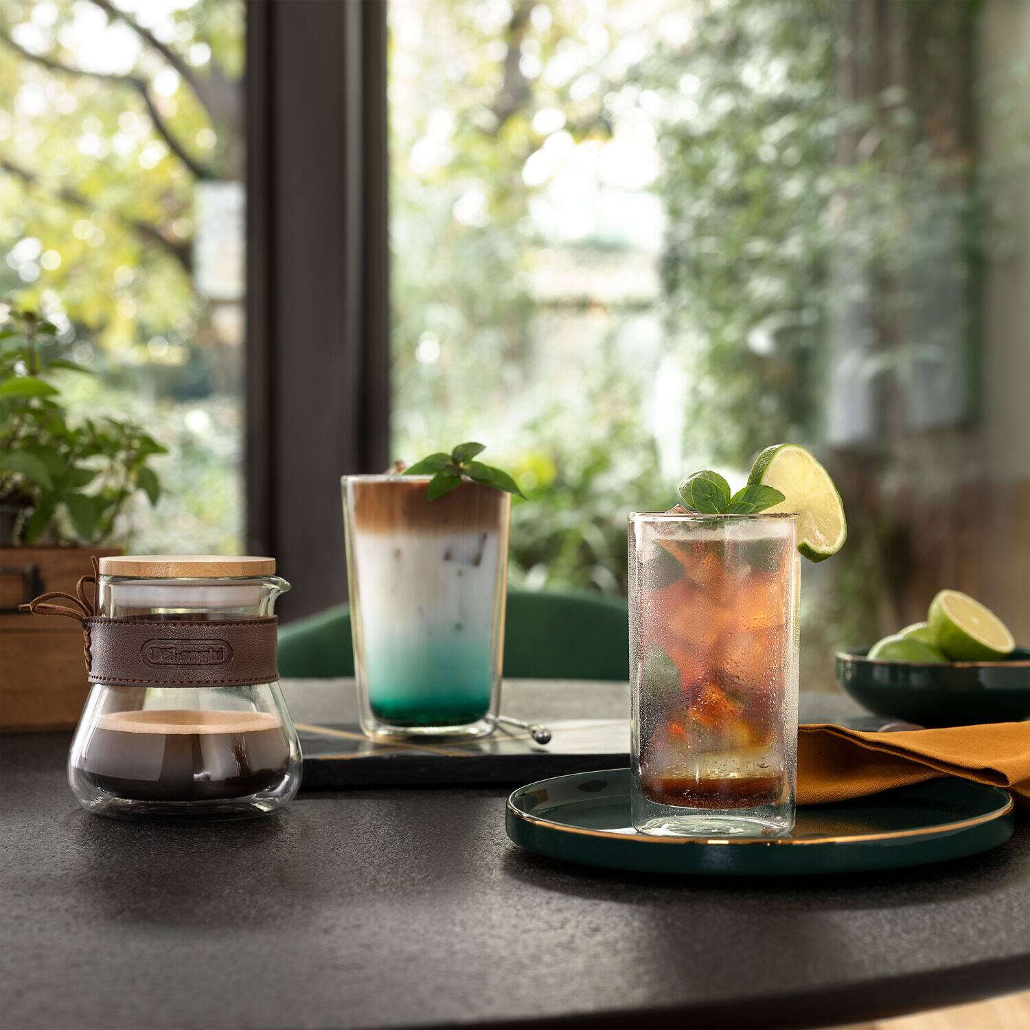 Alt View 2. De'Longhi - Double Wall Glass Carafe - Clear.