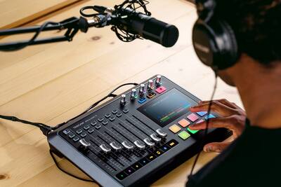 TASCAM Mixcast 4 Podcast Station Black MIXCAST 4 - Best Buy TASCAM Mixcast 4 Podcast Station Black MIXCAST 4 - Best Buy
