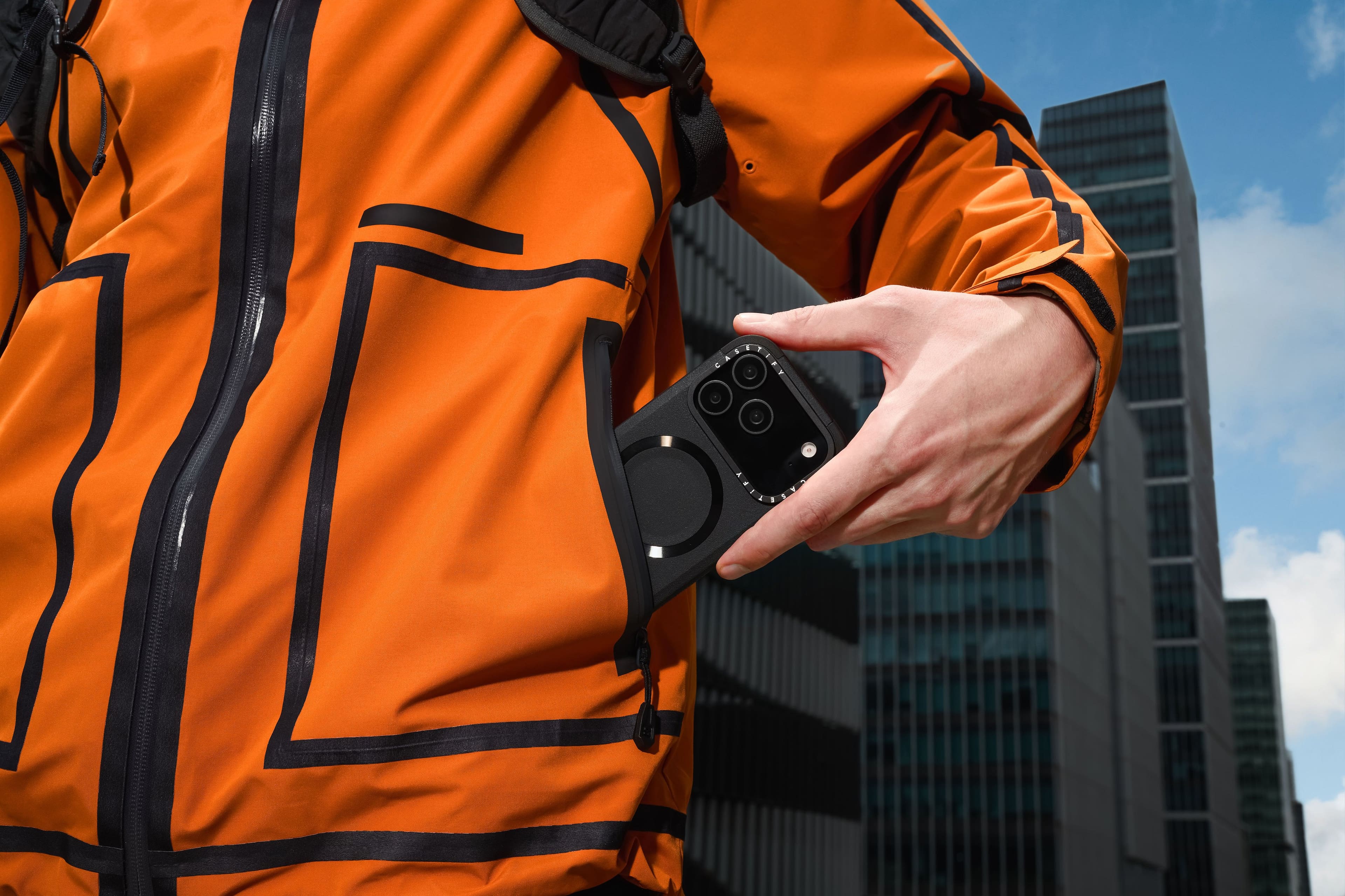 CASETiFY フォース iPhone 17 pro ケース CASETiFY Apple iPhone 17 Pro Force Case Black CTF-34740051