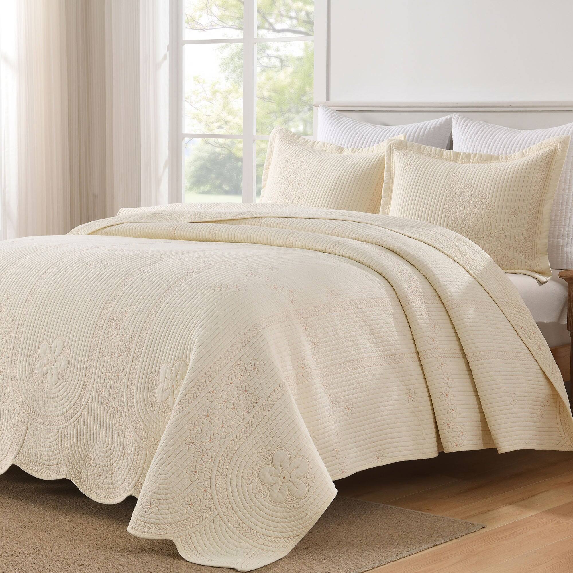 Alt View 5. MarCielo - Marcielo 3 Pcs 100% Cotton Embroidered Bedspread Set with Floral Stitching with Scalloped Edge - Beige.