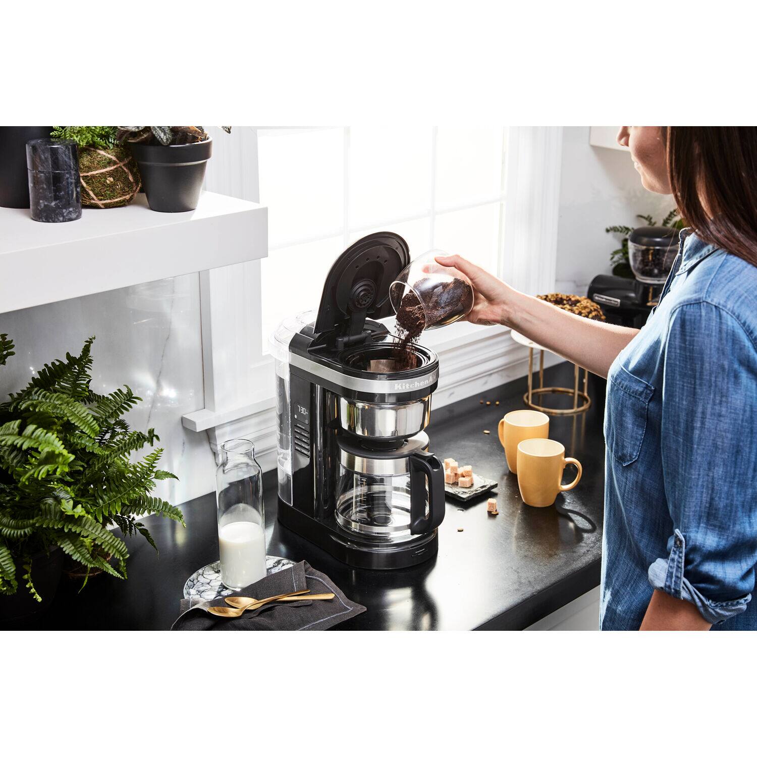Alt View 5. KitchenAid - 12-Cup Drip Coffee Maker with Spiral Showerhead and Programmable Warming Plate in Onyx Black - Onyx Black.