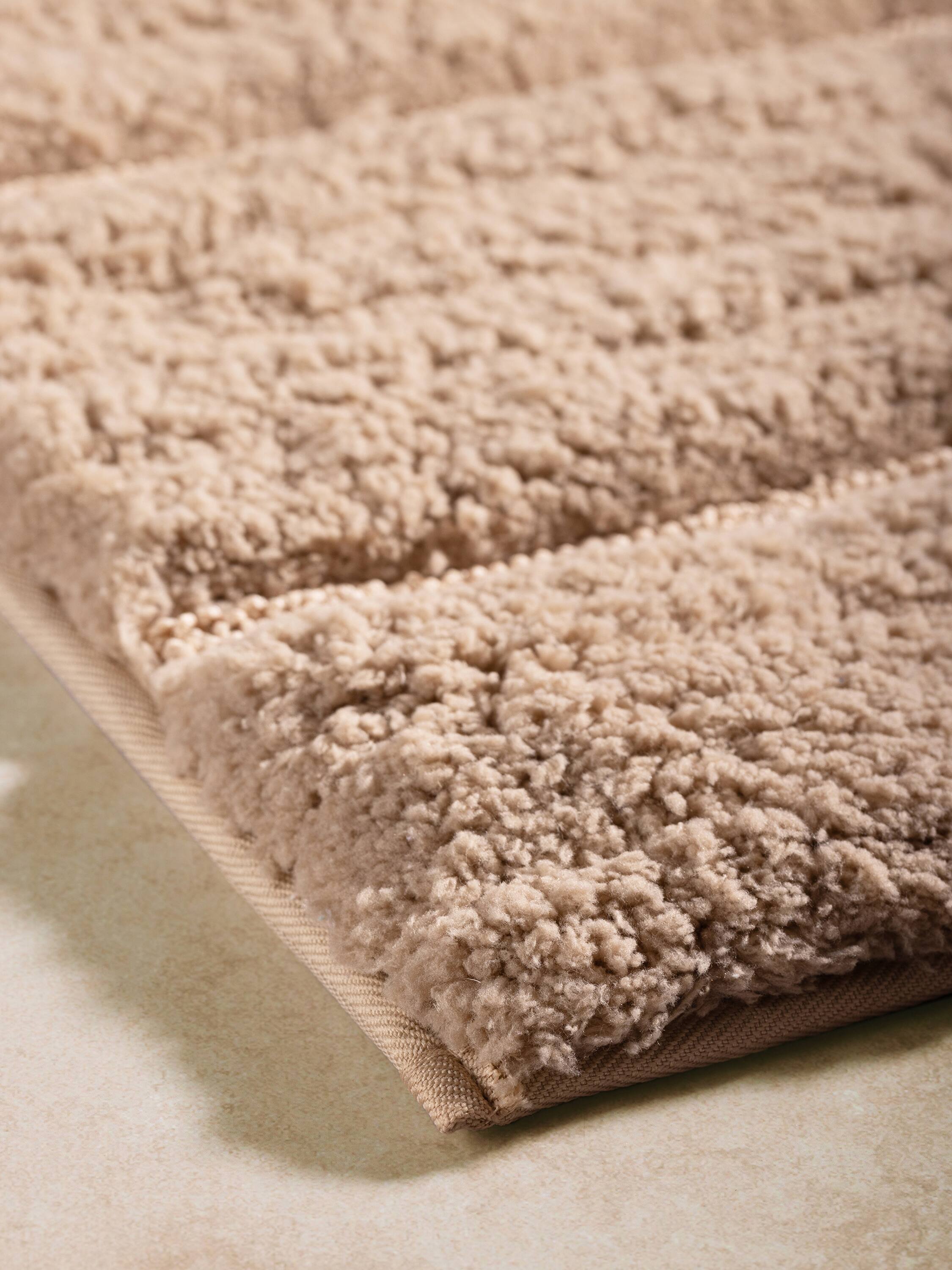 Back. GAURI KOHLI - Riga Bath Mat - Taupe.