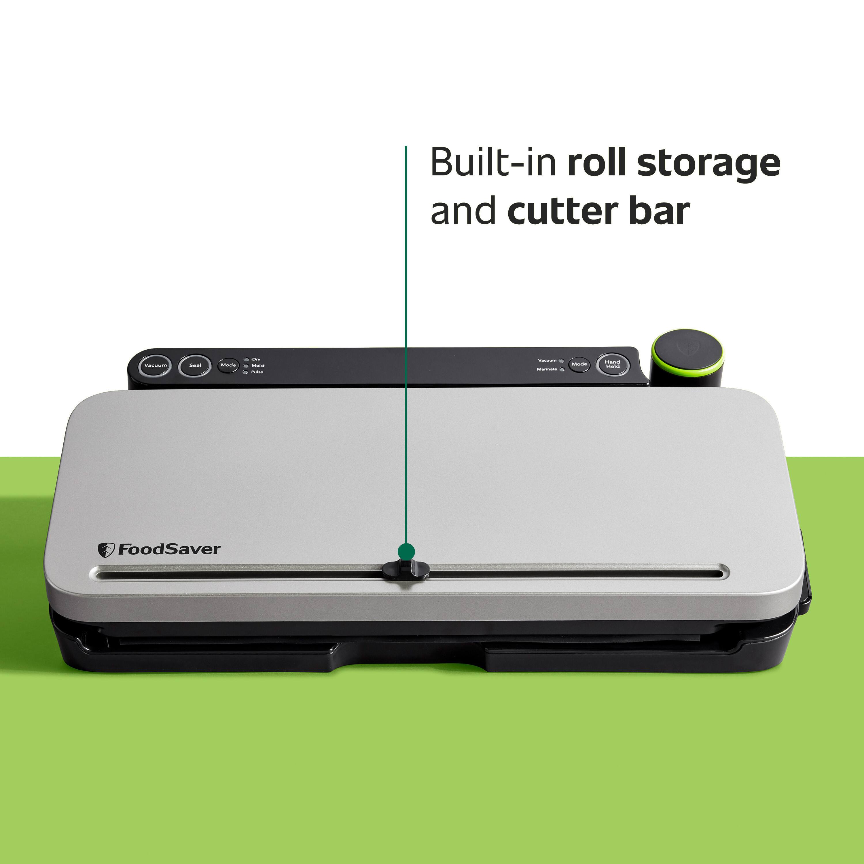 Built-in roll storage and cutter bar

FoodSaver