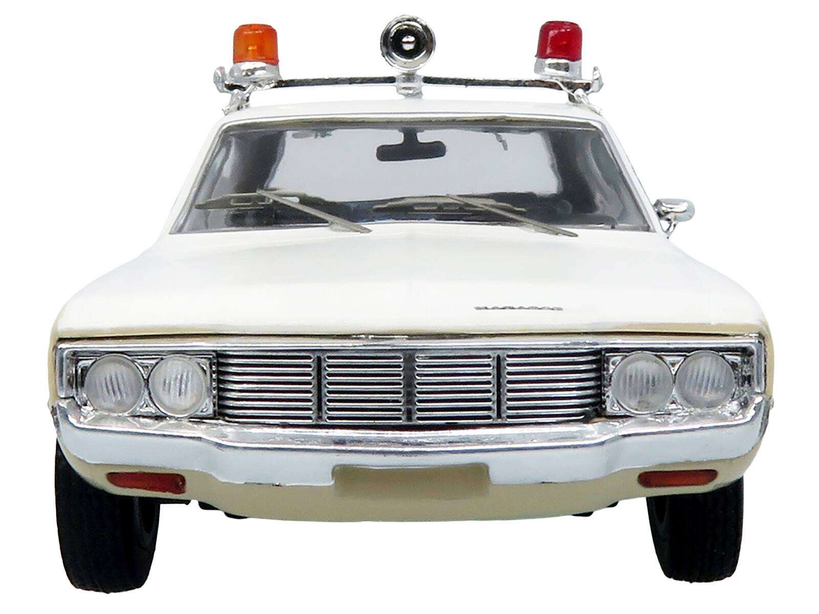 Alt View 3. Iconic Replicas - 1972 AMC Matador Police Car "Phoenix Police Department" White and Beige 1/43 Diecast Model by Iconic Replicas.