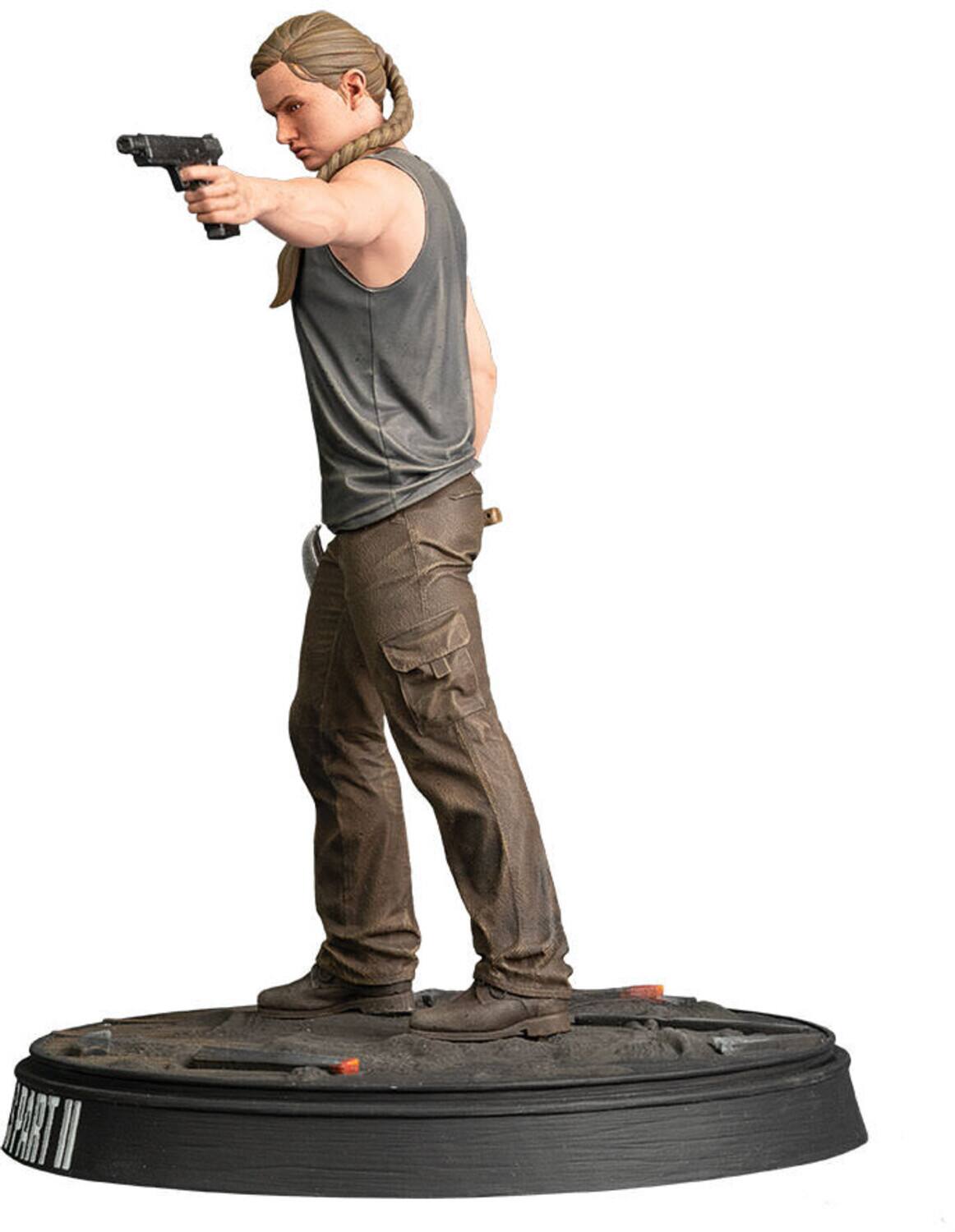 Alt View 2. Dark Horse Comics - Dark Horse - The Last of Us Part II - Abby Figure   - COLLECTIBLES - Multicolor.