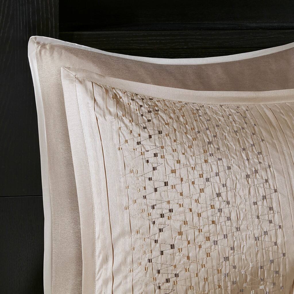 Alt View 4. Gracie Mills - Gracie Mills Atkins 8-Piece Embroidered Comforter Set - Natural.