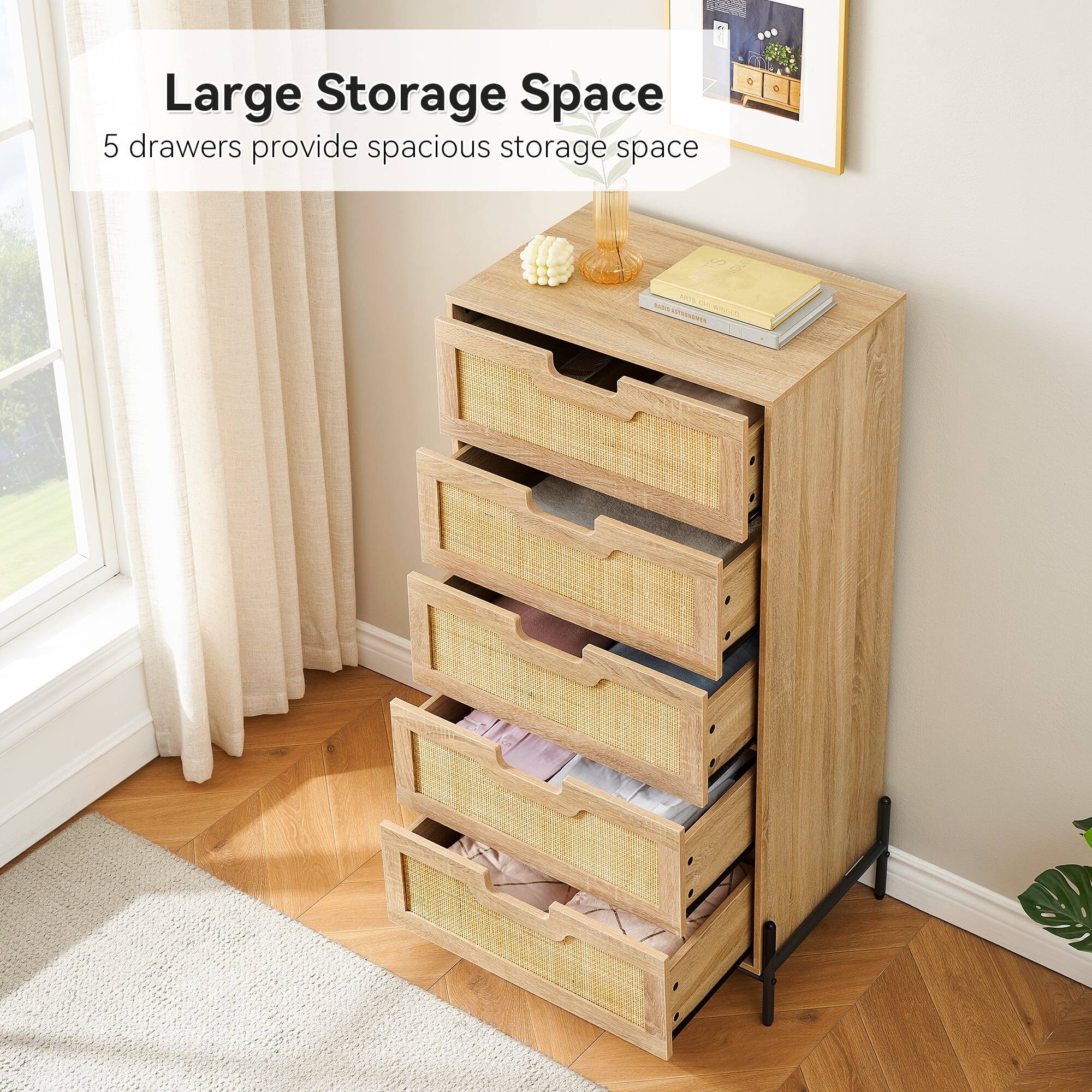 Large Storage Space  
5 drawers provide spacious storage space.