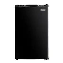 Magic Chef - 19.3 in. 4.4 cu. ft. Mini Refrigerator - Black