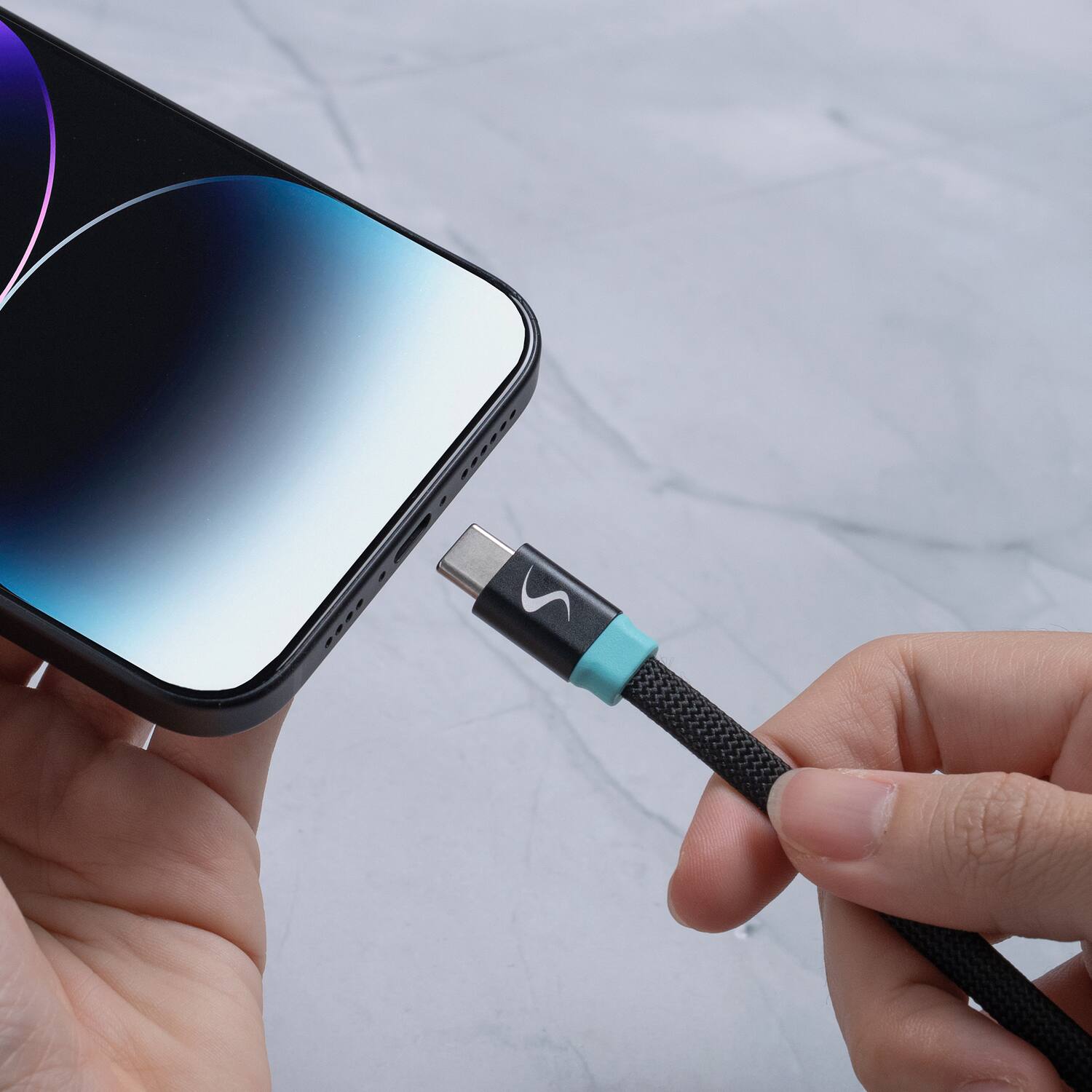 Angle. Scapade - MagLink C USB-C to USB-C Magnetic Flat Cable, 60W PD Fast Charging, 6.5 ft.