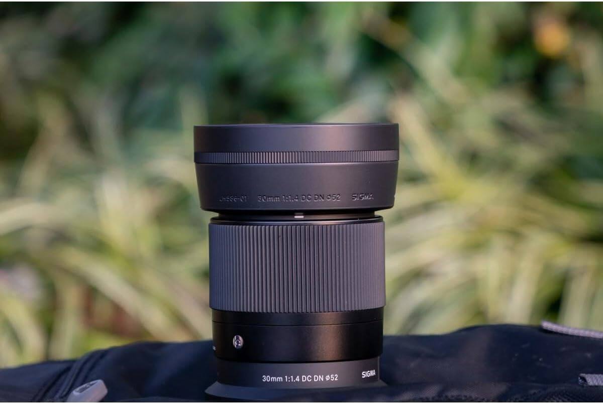 15-58mm 30mm 1:1.4 DC DN 52 SISM 30mm 1:1.4 DC DN 52 SIGMA