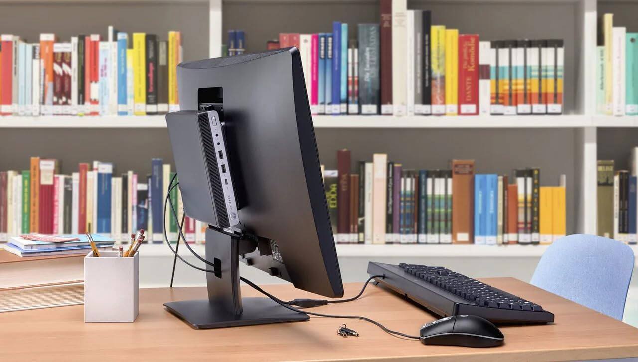 Alt View 2. HP - HP ProDesk 600 G4 Mini Desktop PC, Intel Core i5-8500T up to 3.5 GHz, 8GB RAM 256GB SSD, Keyboard & Mouse, Win11 Pro - Black.