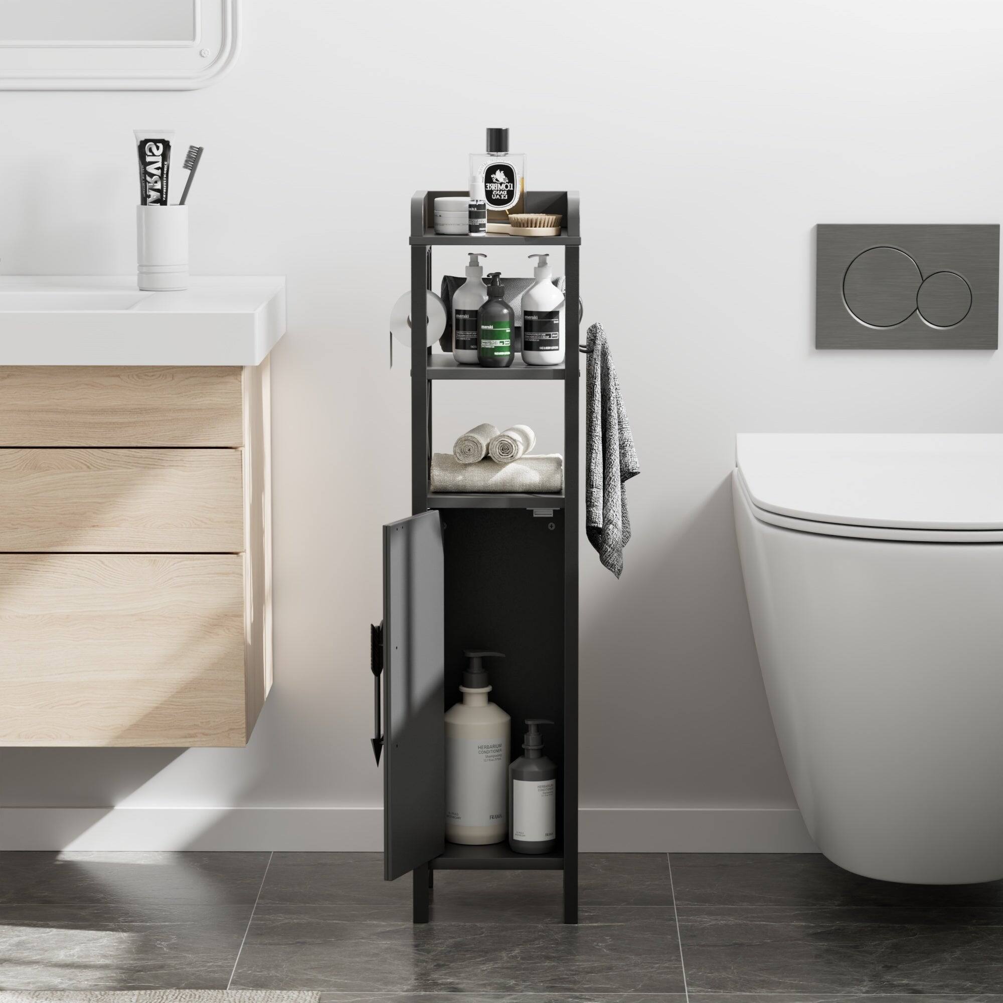 The text on the image is:

- "ARVIS"
- "C"
- "NEE"