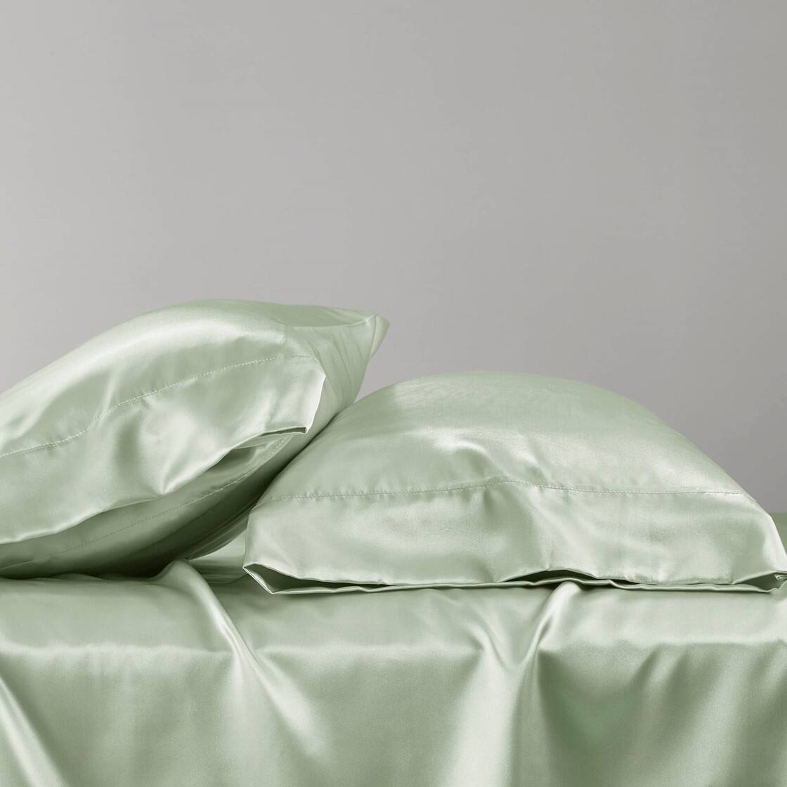 Alt View 3. Gracie Mills - Gracie Mills Coralie 6-Piece Wrinkle-free Satin Sheet Set - Sage.