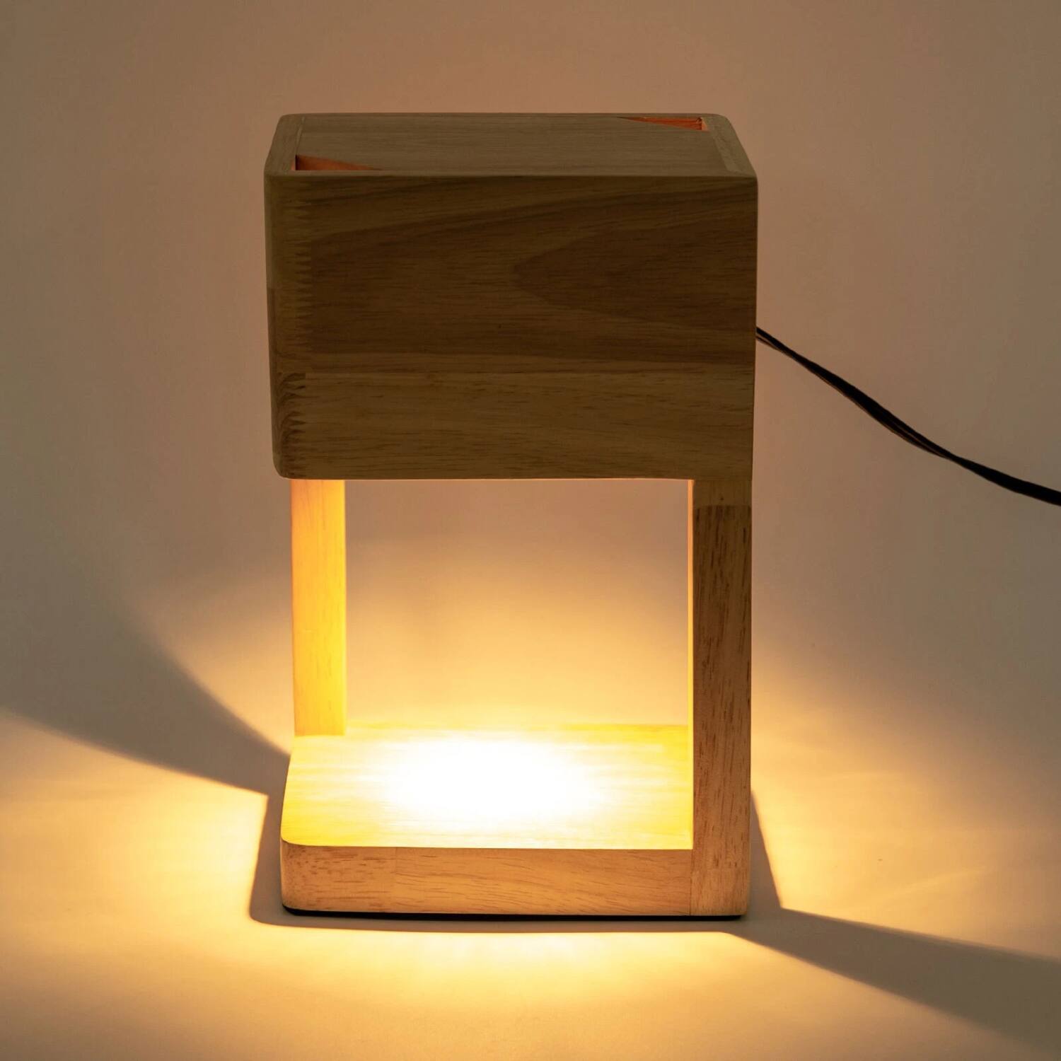 Left. Stock Preferred - Table Lamp Candle Warmer Lamp Wax Melter - Brown.