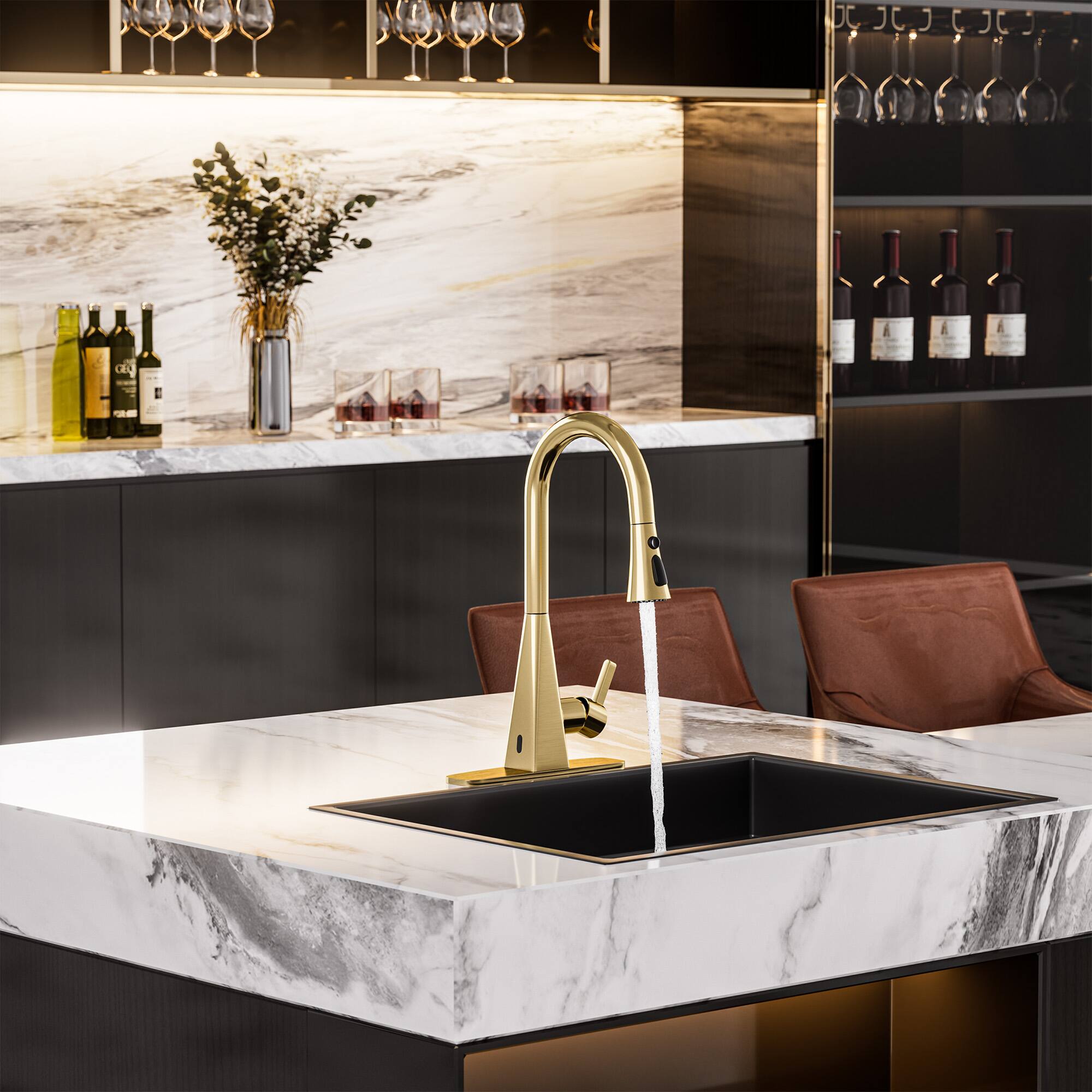 Angle. Mondawe - Dual-Sensor Touchless Pull-Down Kitchen Faucet with 3-Function Sprayer - Bruehed Gold.