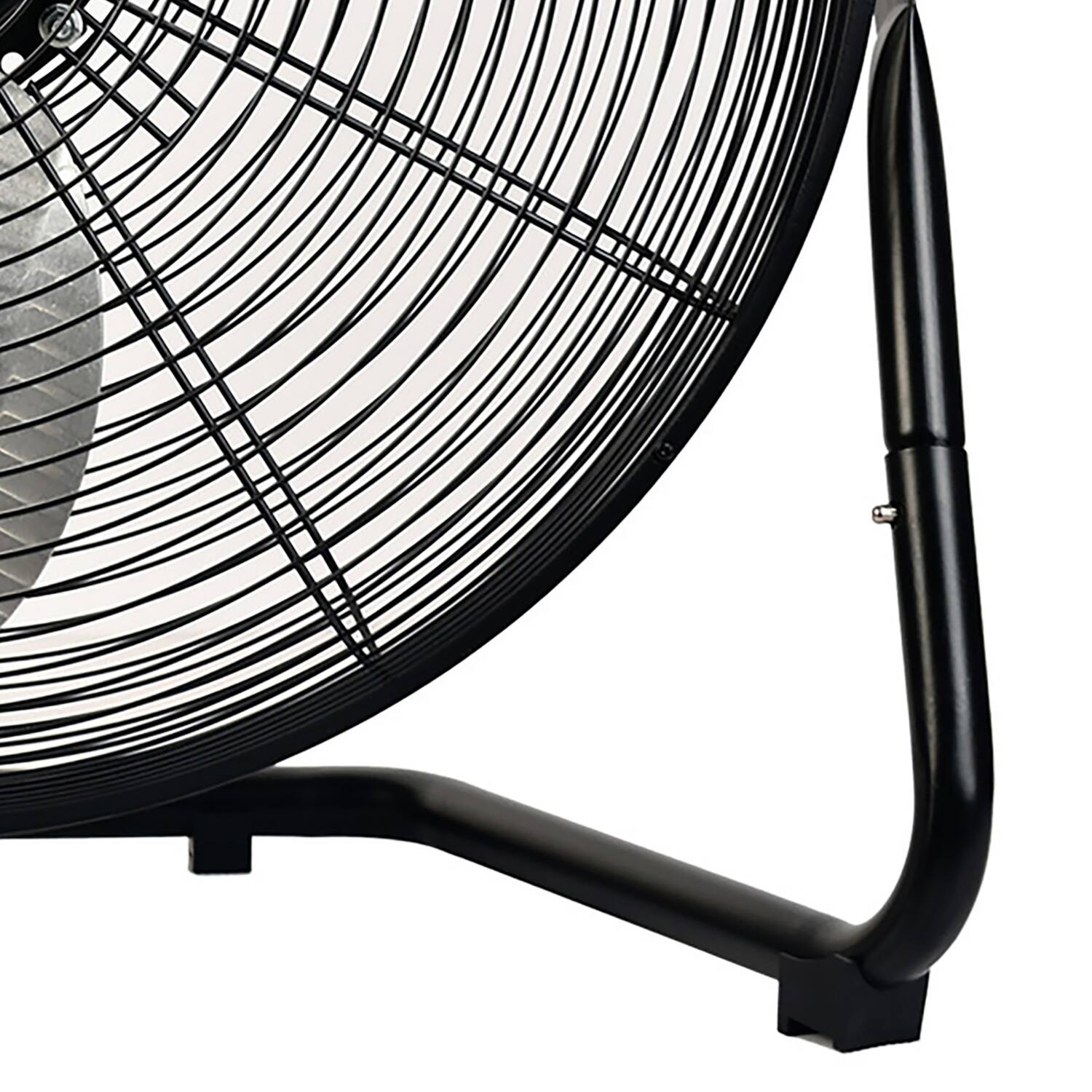 Left. Seasons Comfort - 20-In. 3-Speed High-Velocity Heavy-Duty Floor Fan, FHV20 - Black.
