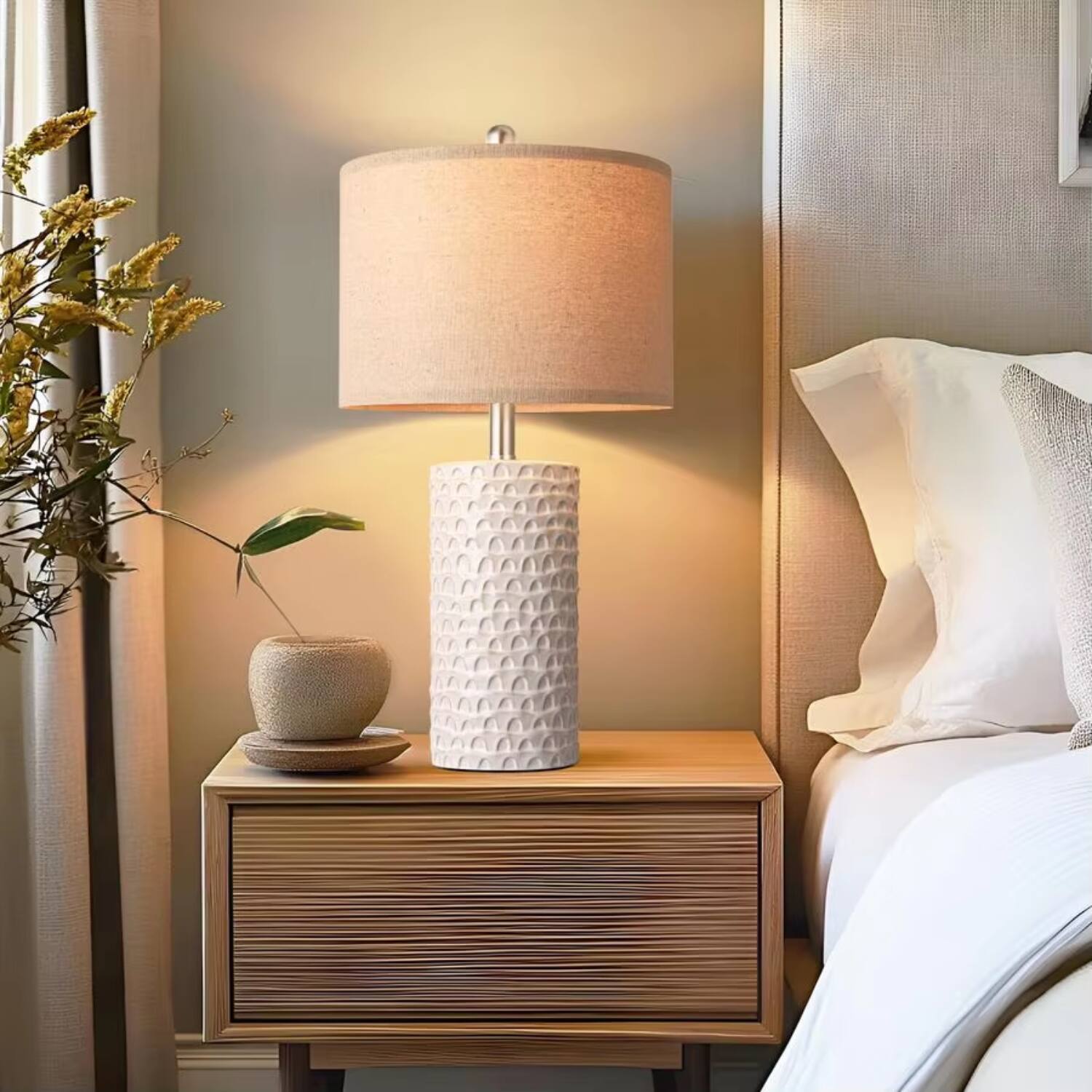 Alt View 1. Luckbyte - 2-Piece Modern Ceramic Table Lamp Set, Rustic Farmhouse Bedside Nightstand Lamps for Bedroom Living Room - White.