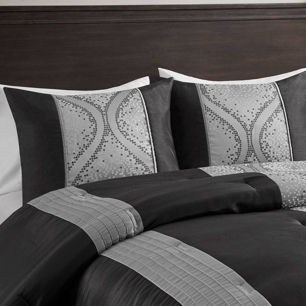 The text on the image appears to be a pattern of numbers and letters, likely part of a design or code. Here is the corrected and grouped text:

```
wok 20 T a  D00 a   D2 6 a0 . ca S05    d SEe ..e ...  anao 030 ada e. 00e 000
```

This seems to be a mix of letters and numbers, possibly part of a larger design or code.