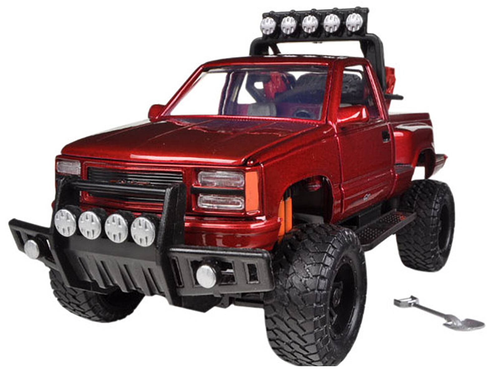 Angle. Motormax - 1992 GMC Sierra GT Pickup Truck Off Road Red 1/24 Diecast Model by Motormax - Red.