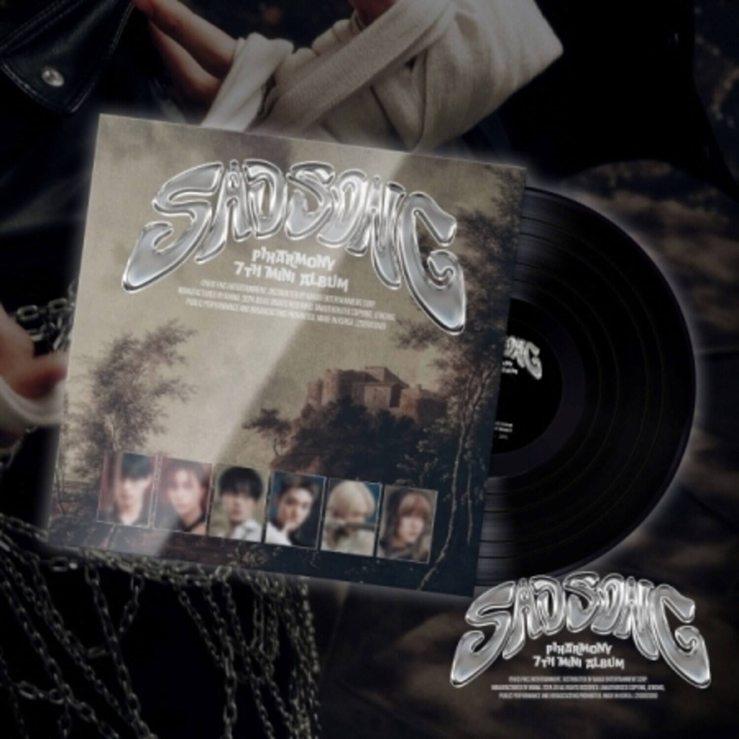 Sure, here is the corrected and grouped text from the image:

**SADISTIC**

**PHANTOMY**

**7TH MINI ALBUM**

**2G**

**PHANTOMY**

**7TH MINI ALBUM**