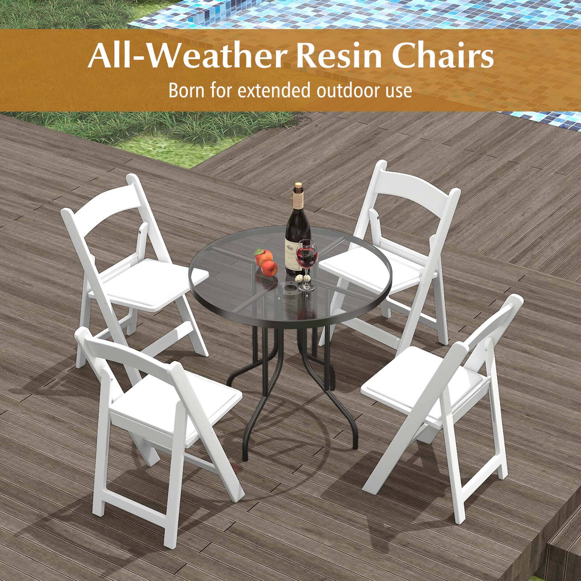 All-Weather Resin Chairs  
Born for extended outdoor use
