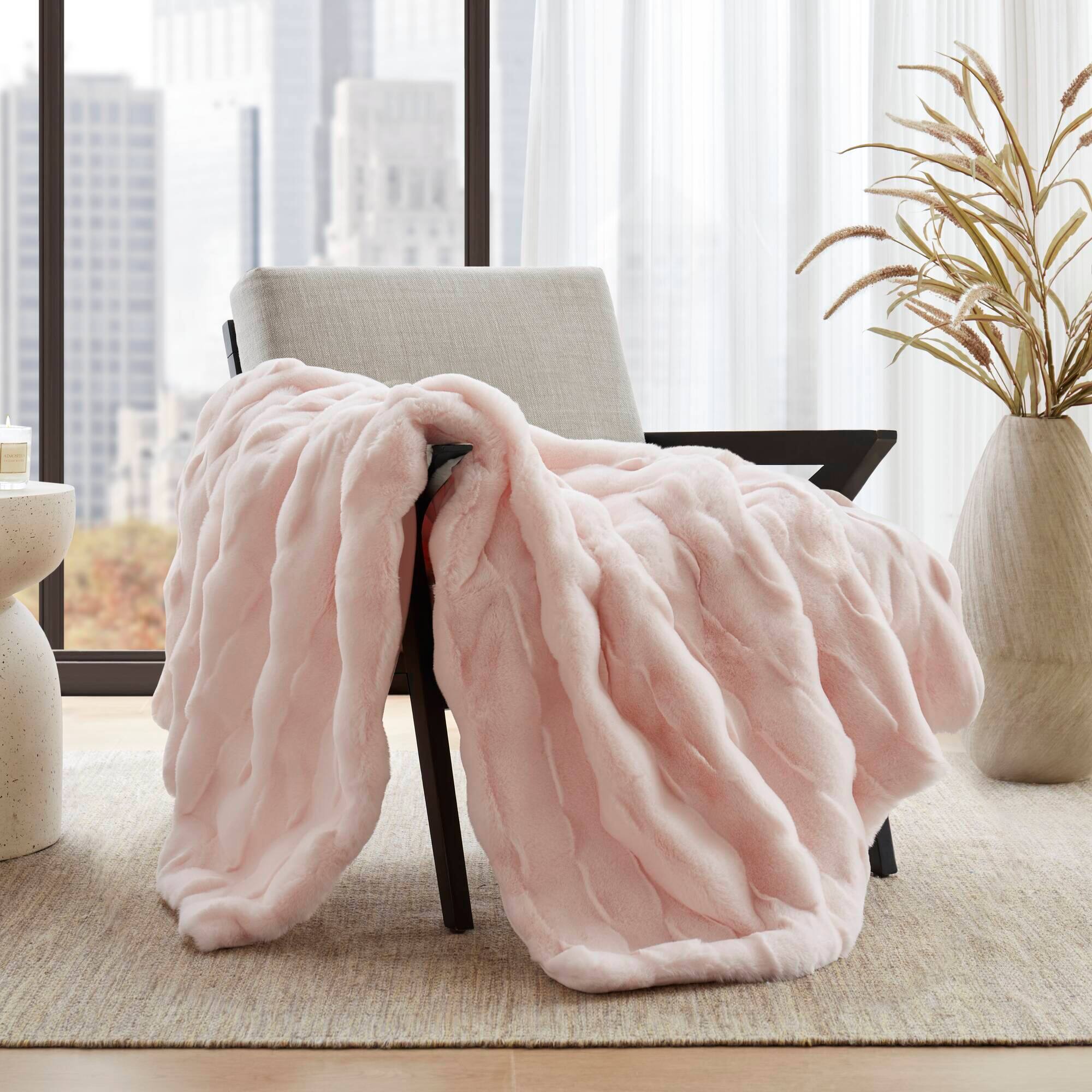 Gracie Mills Tullio Faux Fur Throw Pink - Best Buy