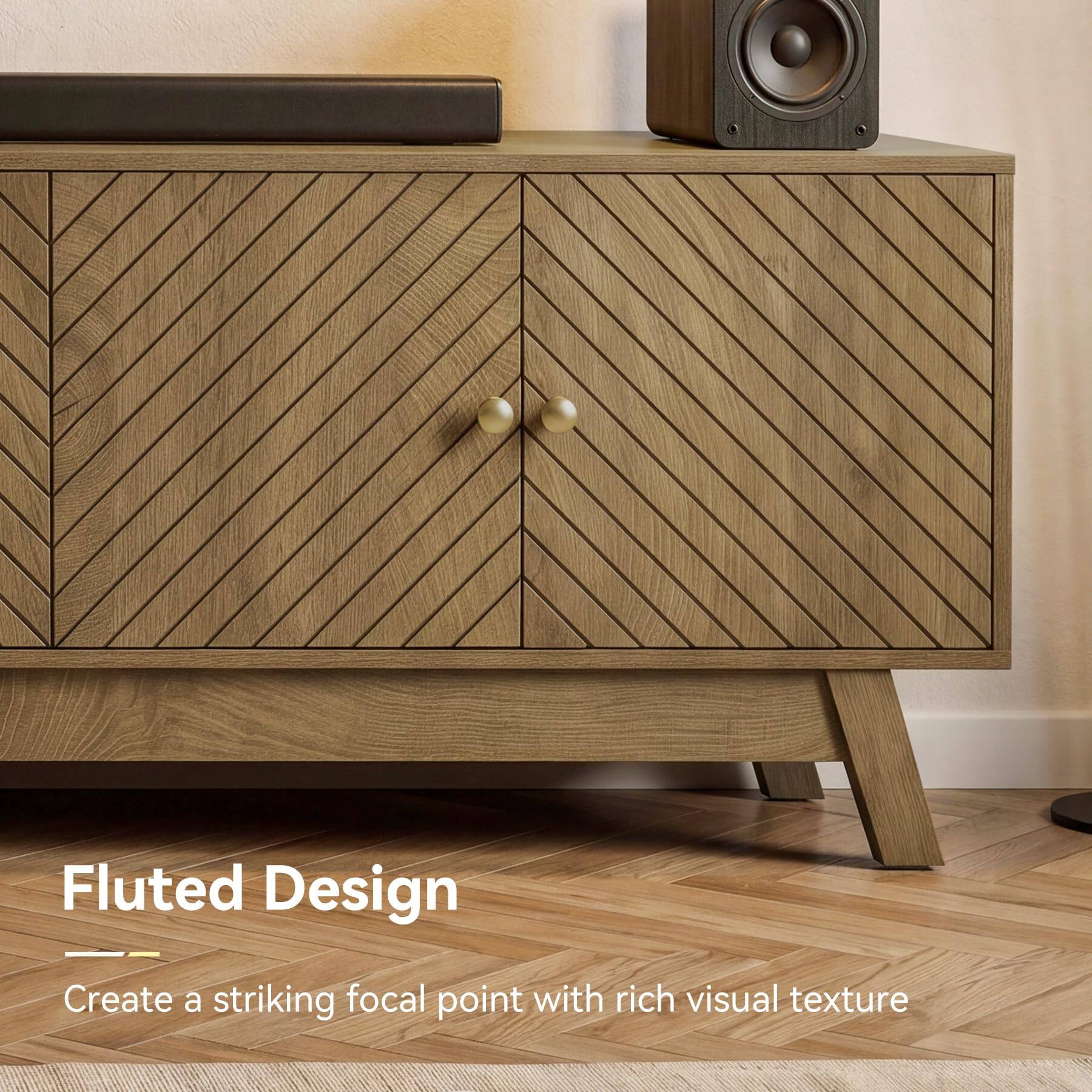 Fluted Design  
Create a striking focal point with rich visual texture