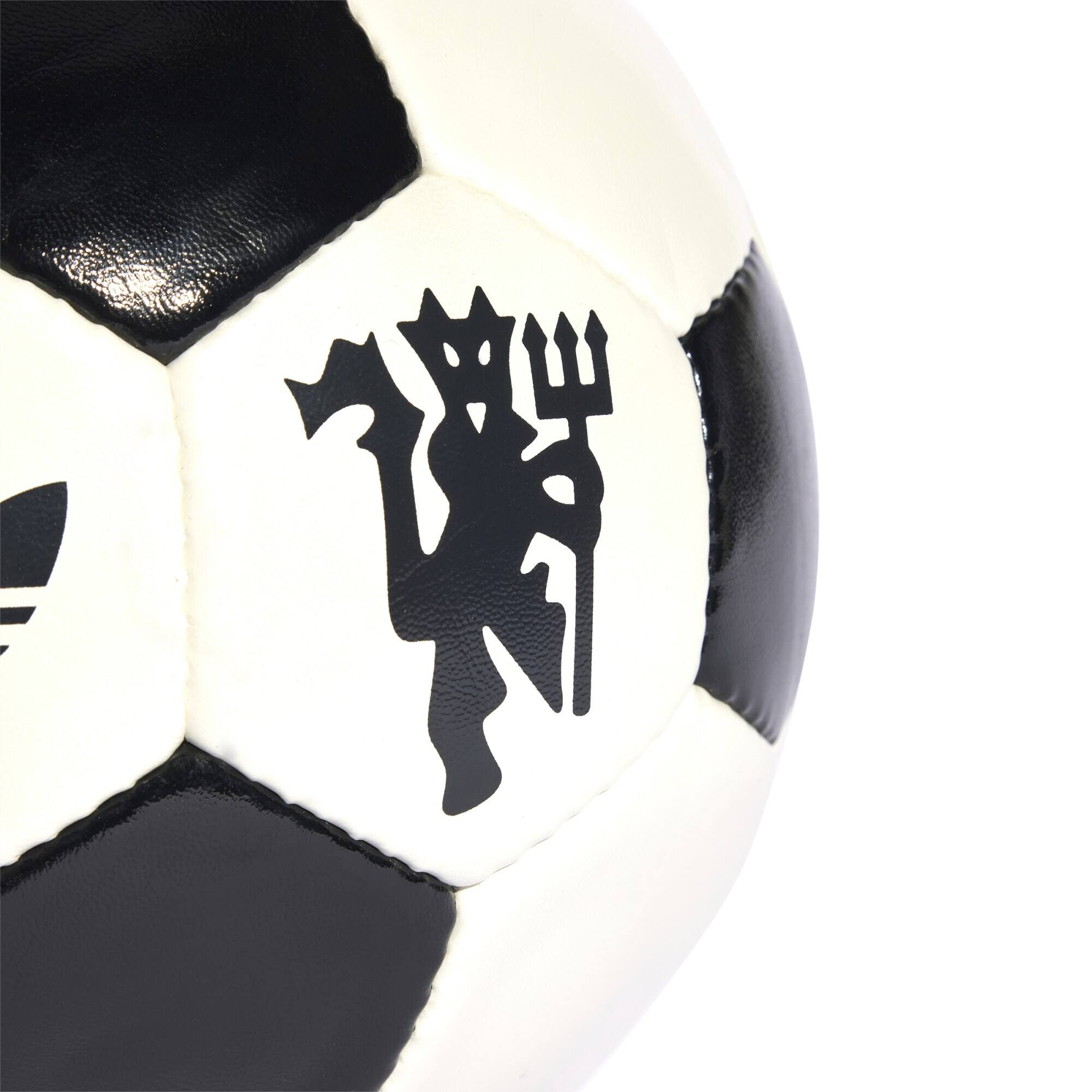 Alt View 2. adidas - Manchester United Lifestyler Club Soccer Ball - Cream.