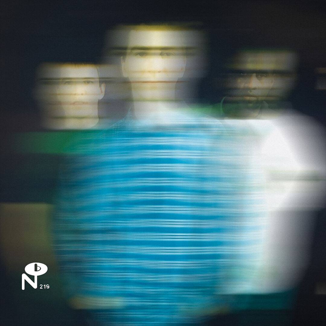 Front. Dream Backwards [LP].