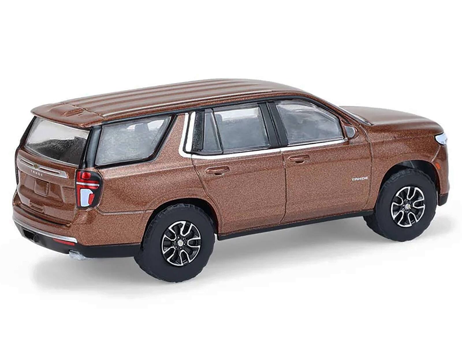 Left. Greenlight - 2022 Chevrolet Tahoe Auburn Metallic "Blue Collar Collection" Series 14 1/64 Diecast Model Car by Greenlight - Auburn Metallic.