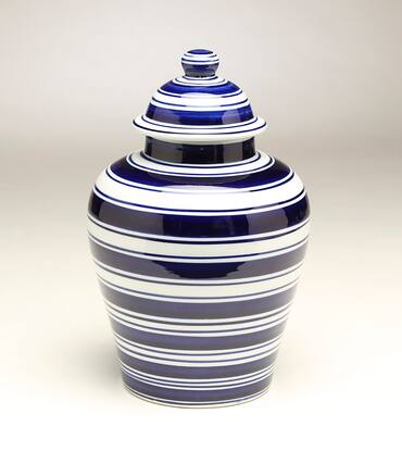 Front. AA Importing - AA Importing 59957 Blue & White Ginger Jar - Blue.