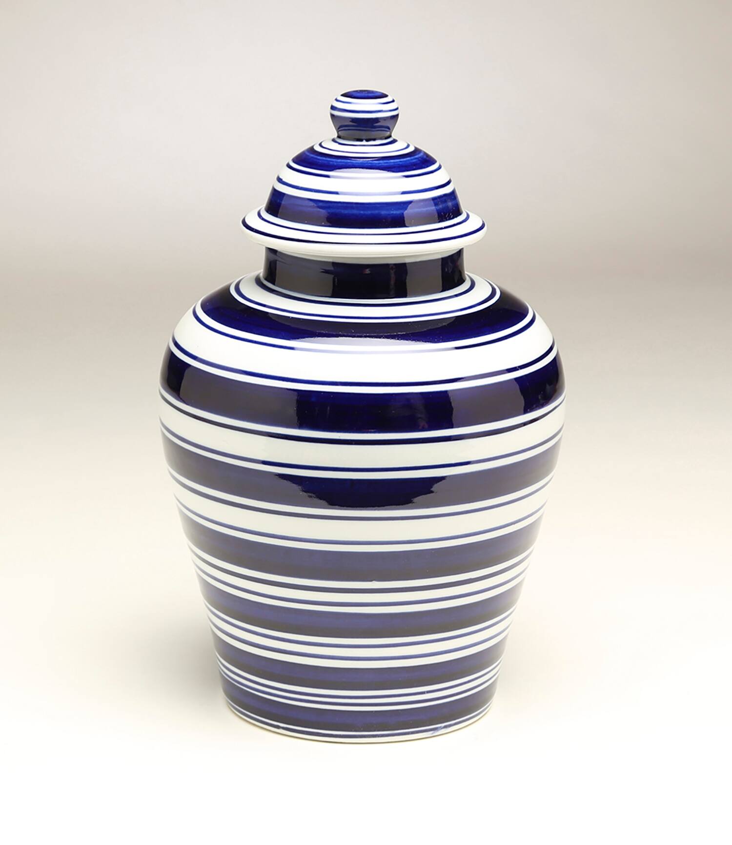 Front. AA Importing - AA Importing 59957 Blue & White Ginger Jar - Blue.