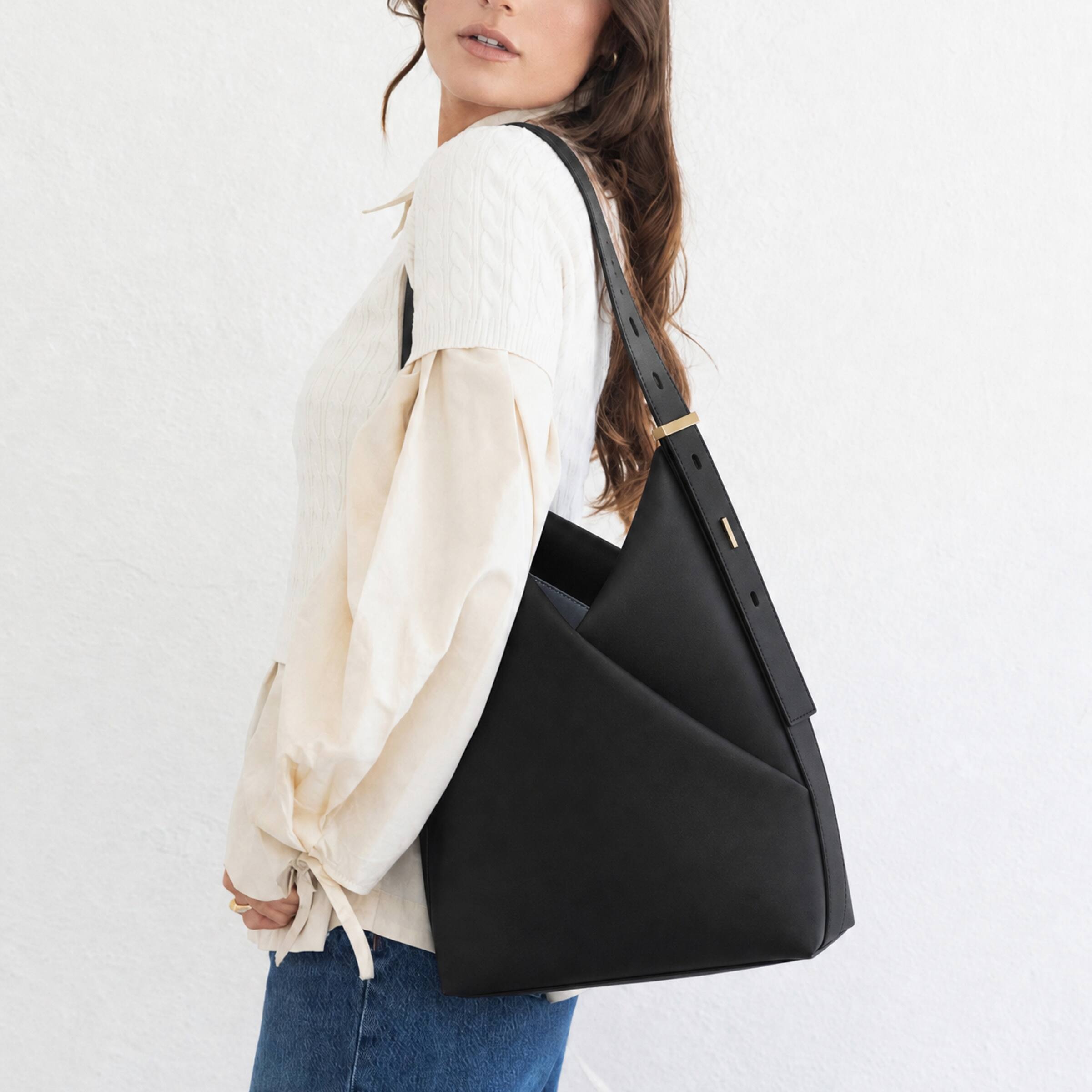 Angle. Lux & Nyx - Lux & Nyx - Origami 15" Laptop Hobo Bag - Convertible Shoulder Bag - Black.