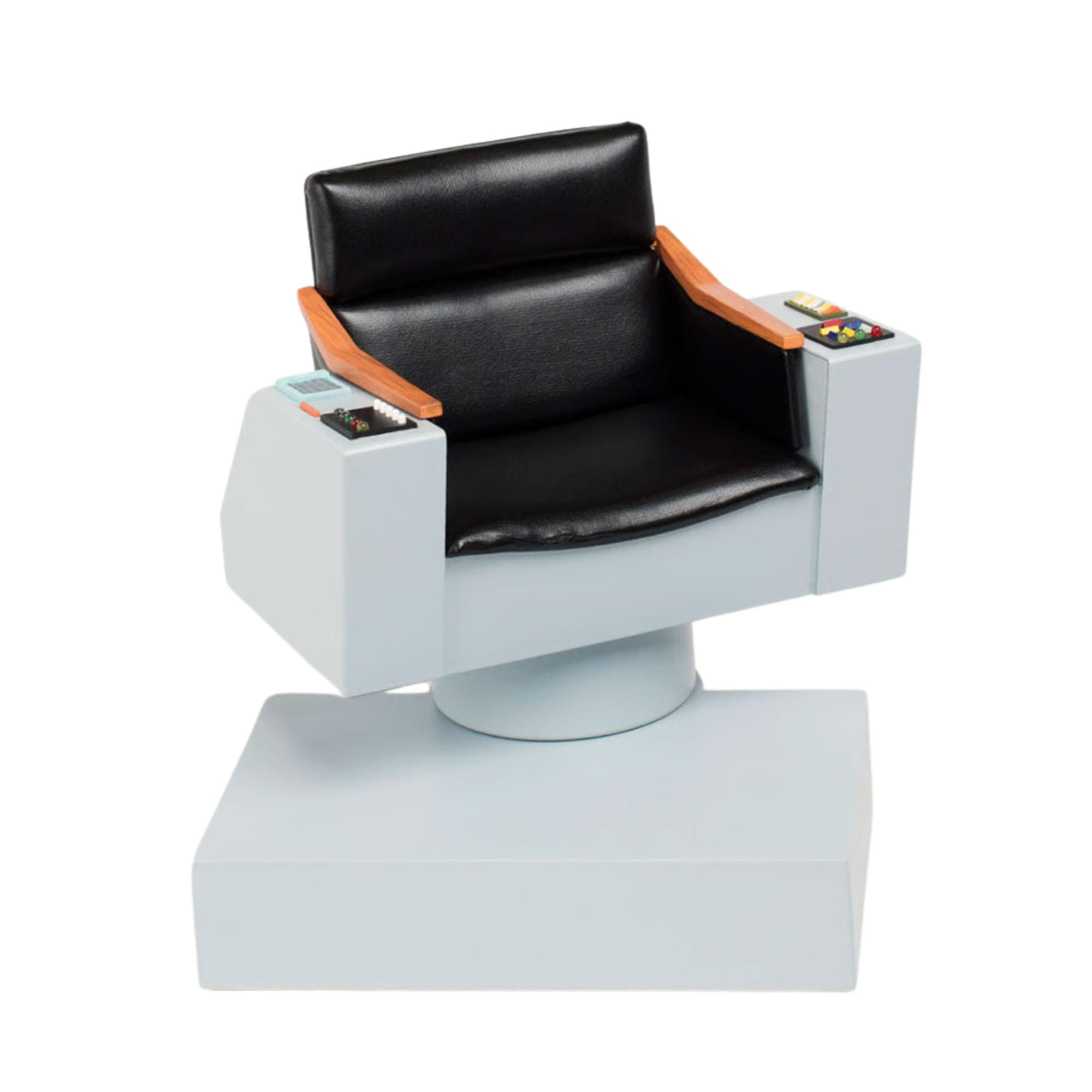 Alt View 1. Quantum Mechanix - Star Trek The Original Series Captains Chair 1/6 Scale FX Replica - White.
