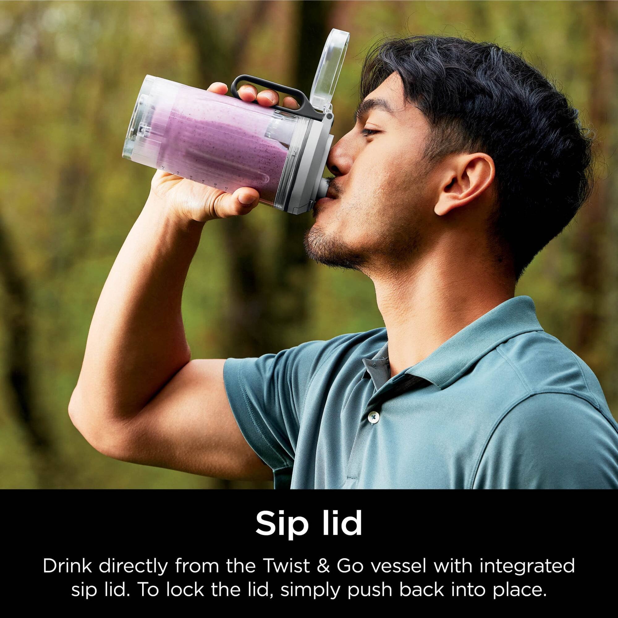 Sip lid

Drink directly from the Twist & Go vessel with integrated sip lid. To lock the lid, simply push back into place.