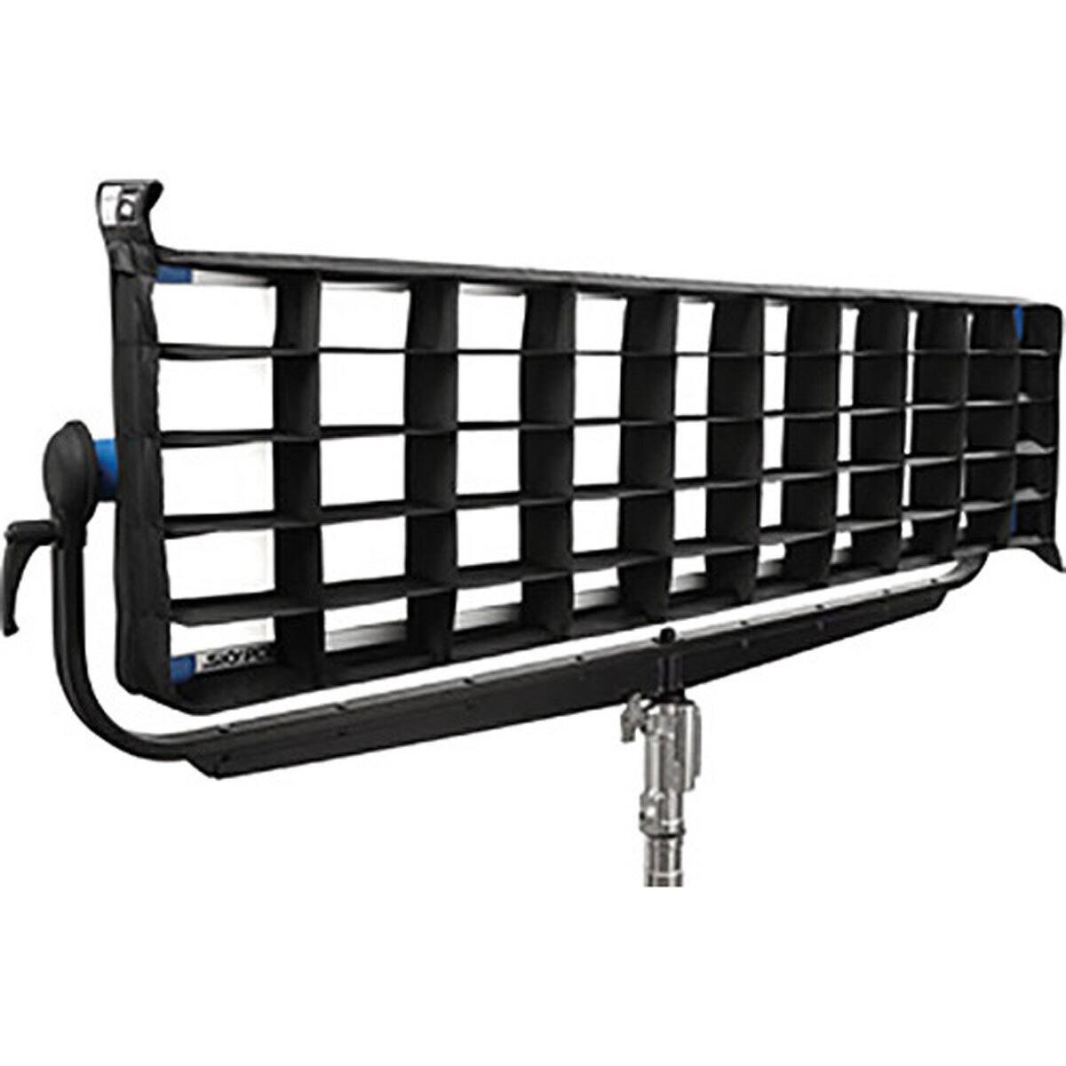Alt View 1. Arlo - ARRI 40x60 Degree DoPchoice SnapGrid for S120 SkyPanel LED Light, Bundle with Pro 9.5' Air-Cushioned Heavy-Duty Light.