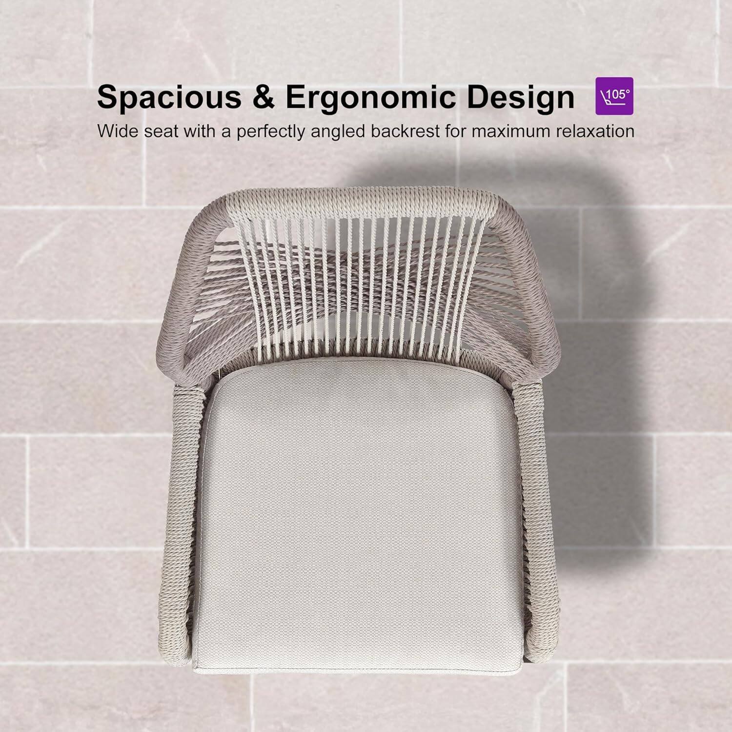 Spacious & Ergonomic Design  
Wide seat with a perfectly angled backrest for maximum relaxation