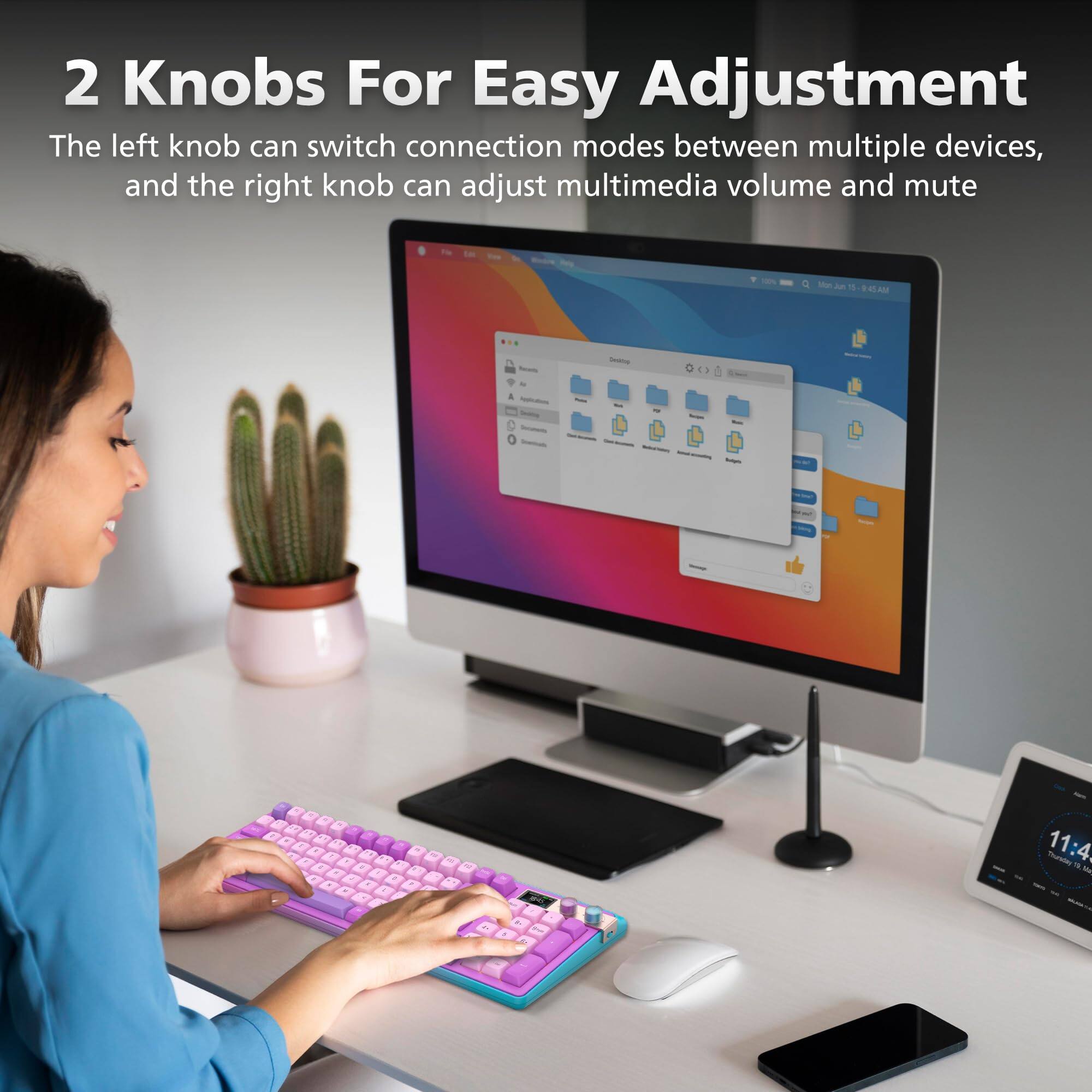 2 Knobs For Easy Adjustment

The left knob can switch connection modes between multiple devices, and the right knob can adjust multimedia volume and mute.