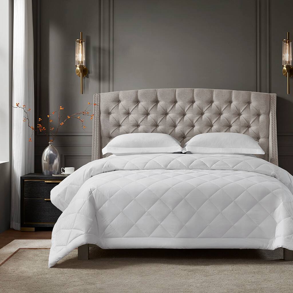 Front. Gracie Mills - Gracie Mills Serenelle Cotton Premium Blanket - White.